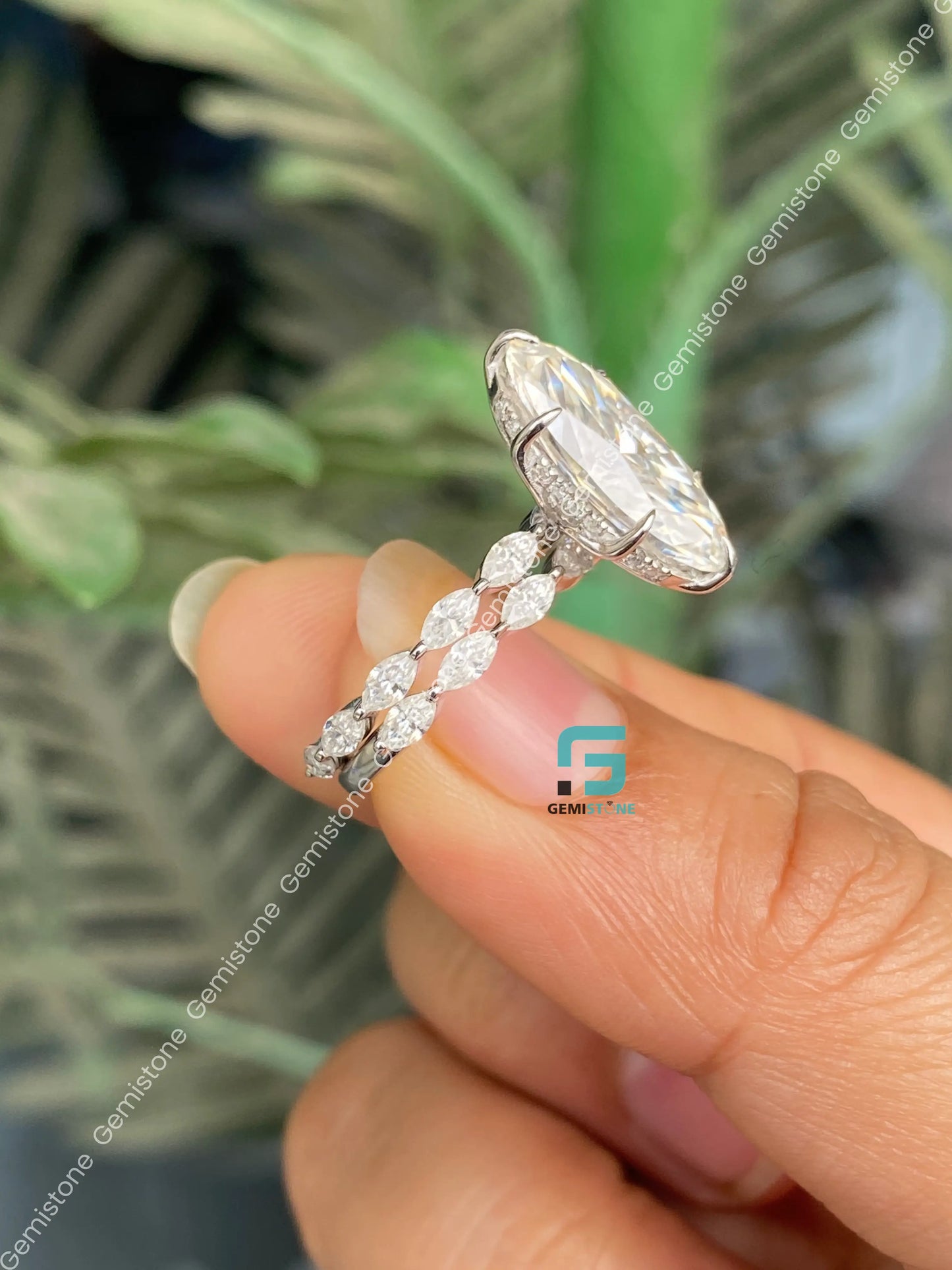 East West Moissanite Wedding Moval Bubble Band Ring For Women