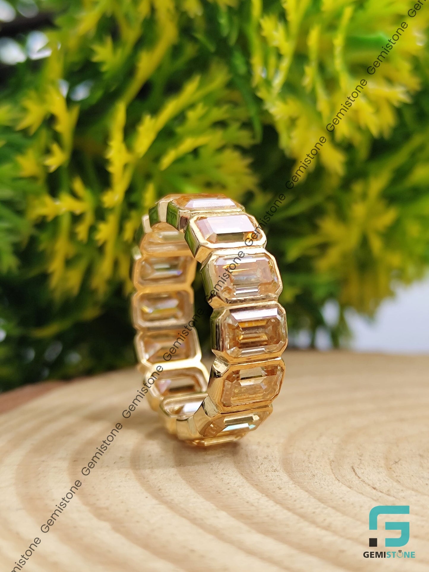 Bezel Setting Emerald Cut Canary Diamond Wedding Band