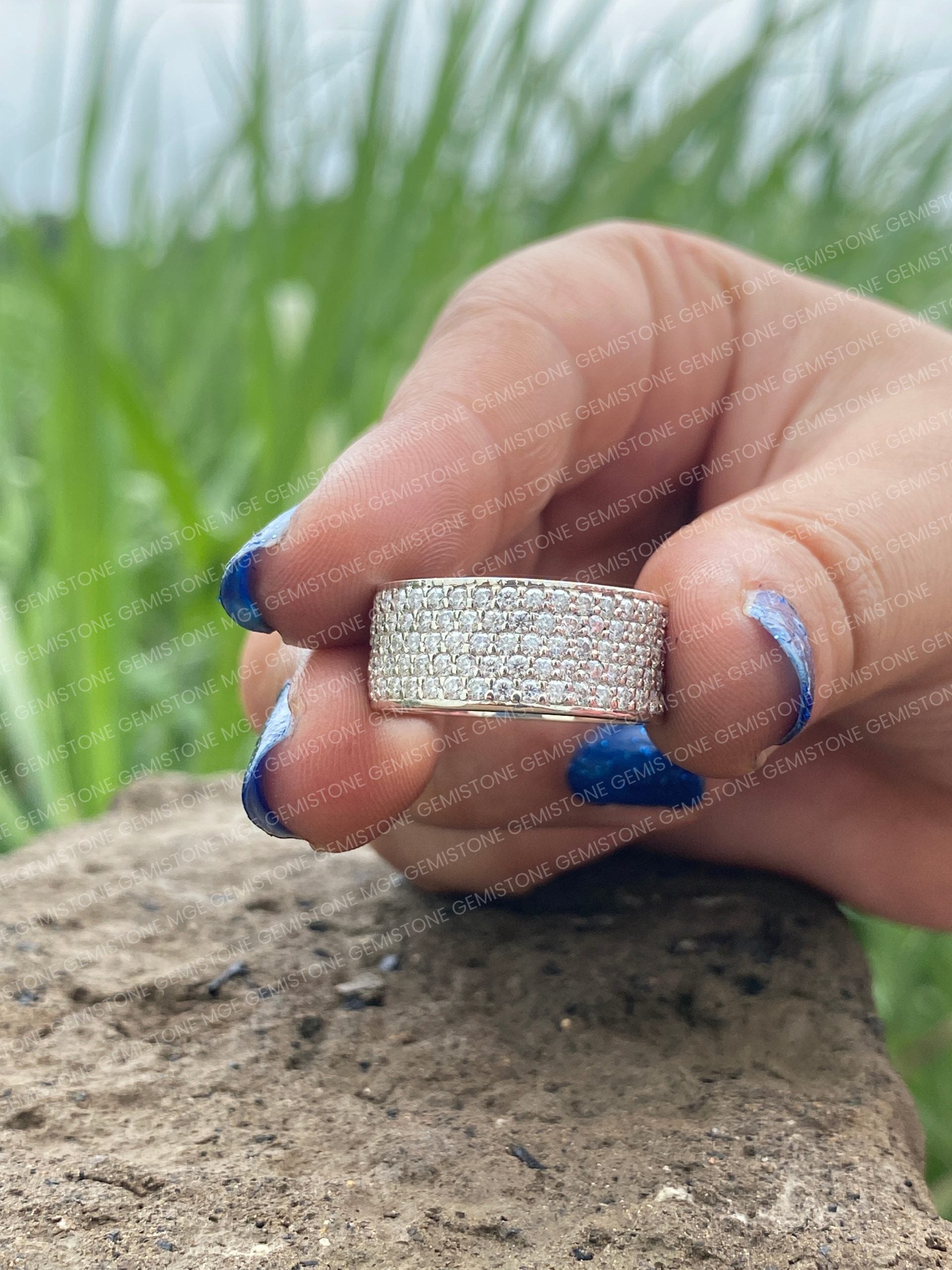 Five-Row-Ring