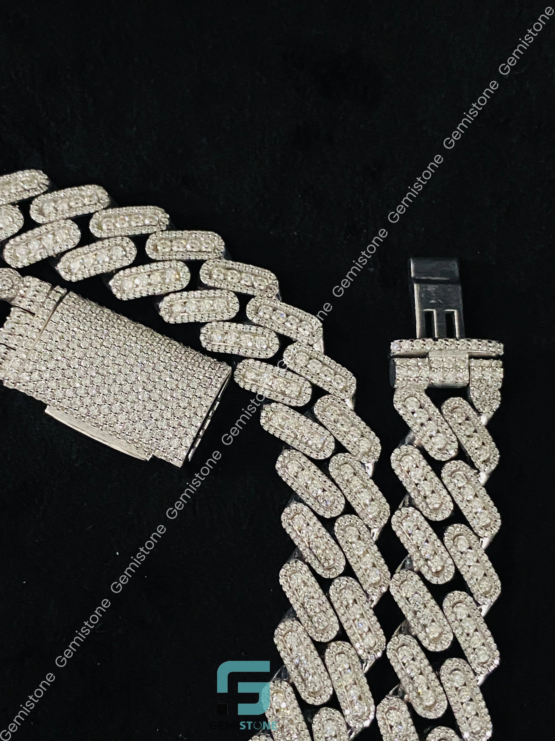 Fully Studded Hip Hop Moissanite Round Diamond Cuban Link chain