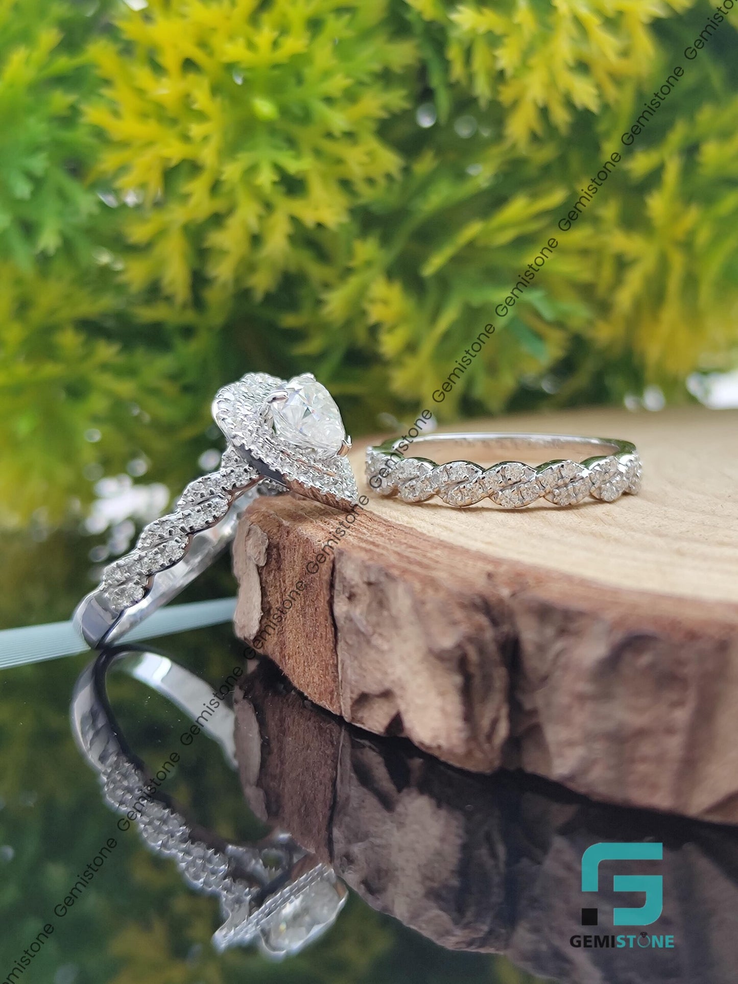 Vintage Style Infinity Band Moissanite Diamond Heart Shaped Bridal Set Wedding Ring