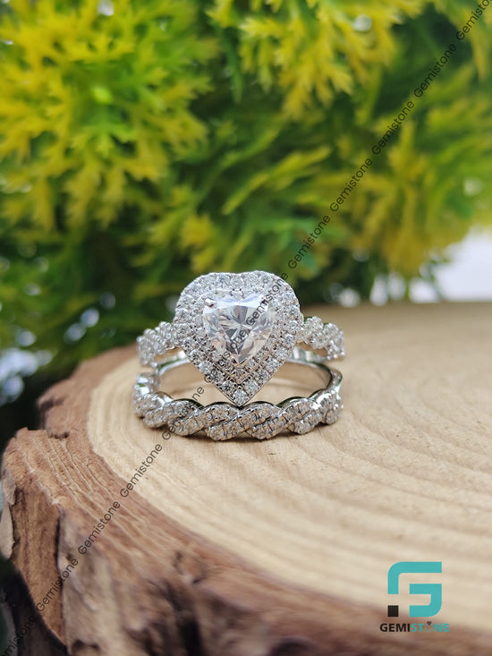 Vintage Style Infinity Band Moissanite Diamond Heart Shaped Bridal Set Wedding Ring