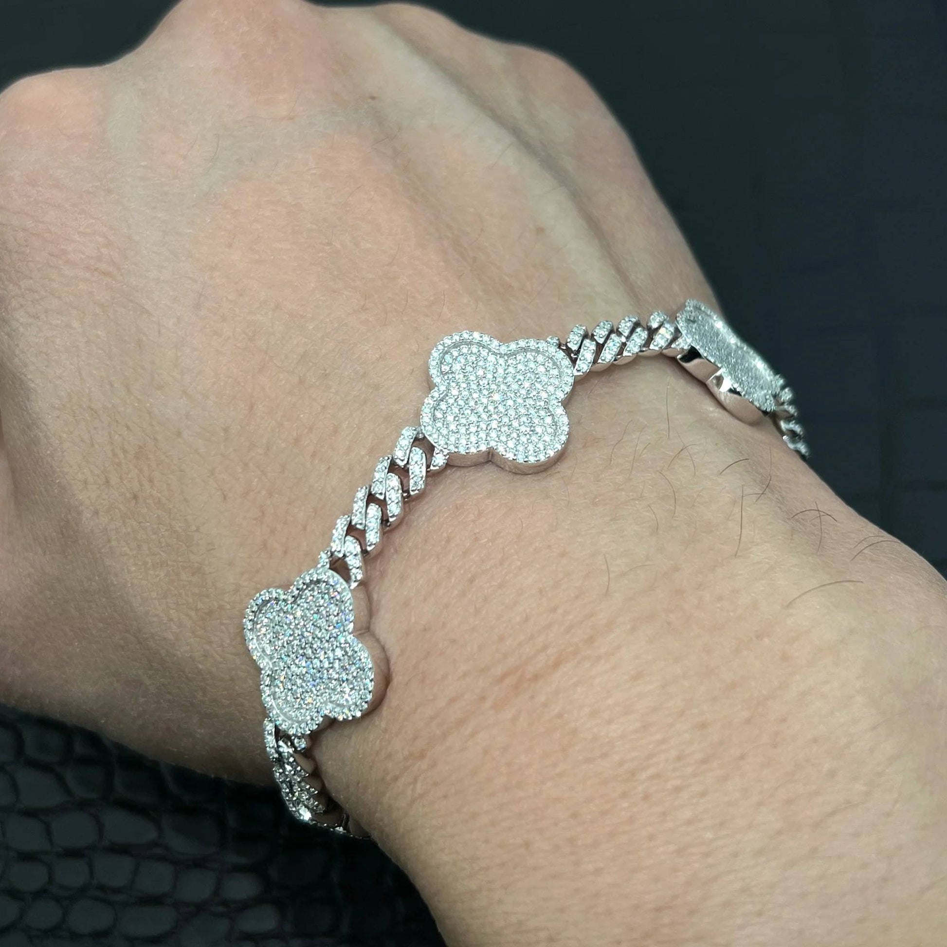 Heavy-Cuban-Link-Bracelet