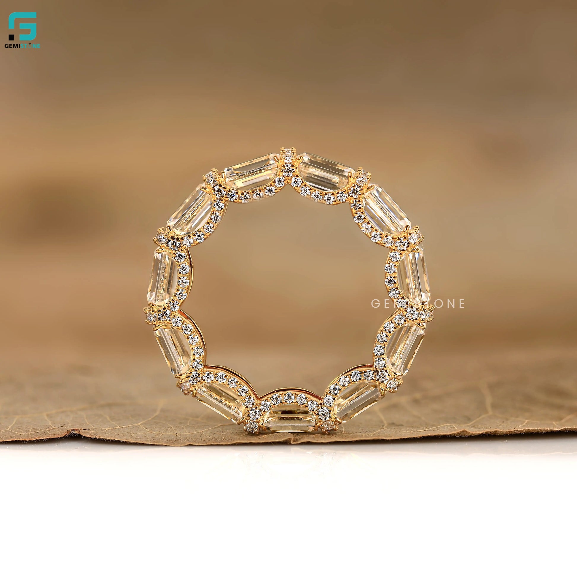 Hidden Halo Lab Grown Diamond U Prong Band