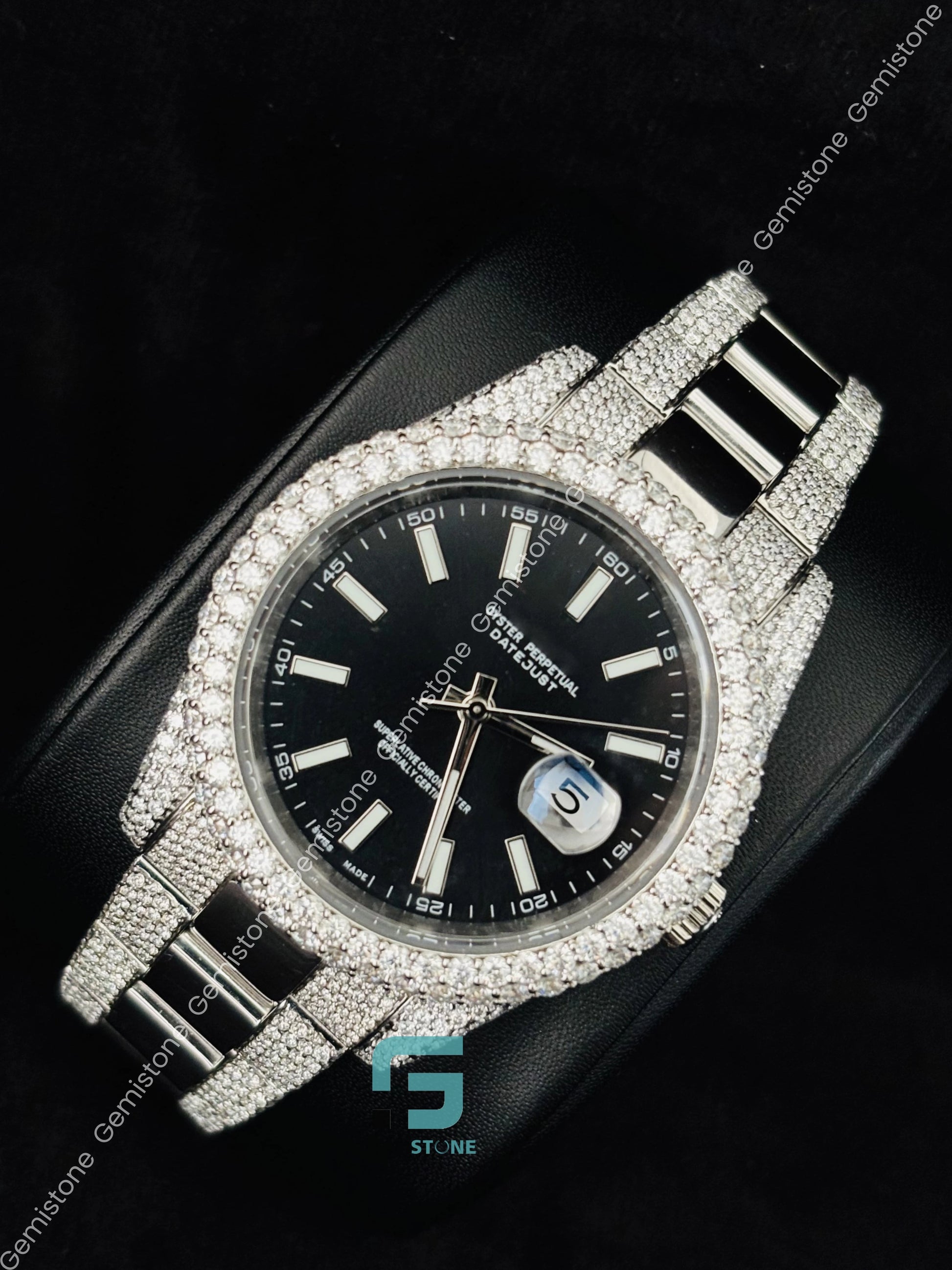 Hip Hop Black Dial Moissanite Iced Out Watch