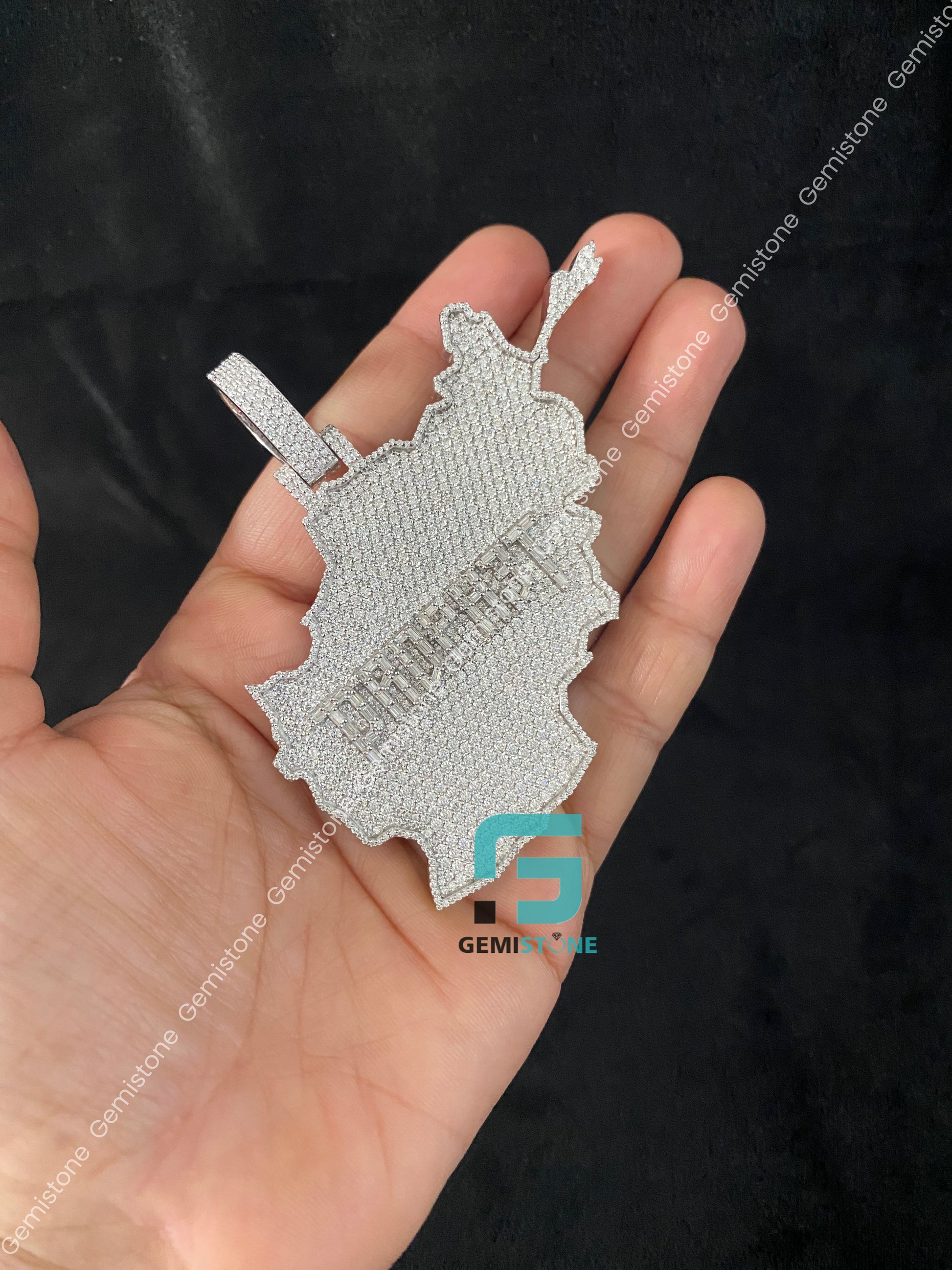 Hip Hop Moissanite Map Pendant