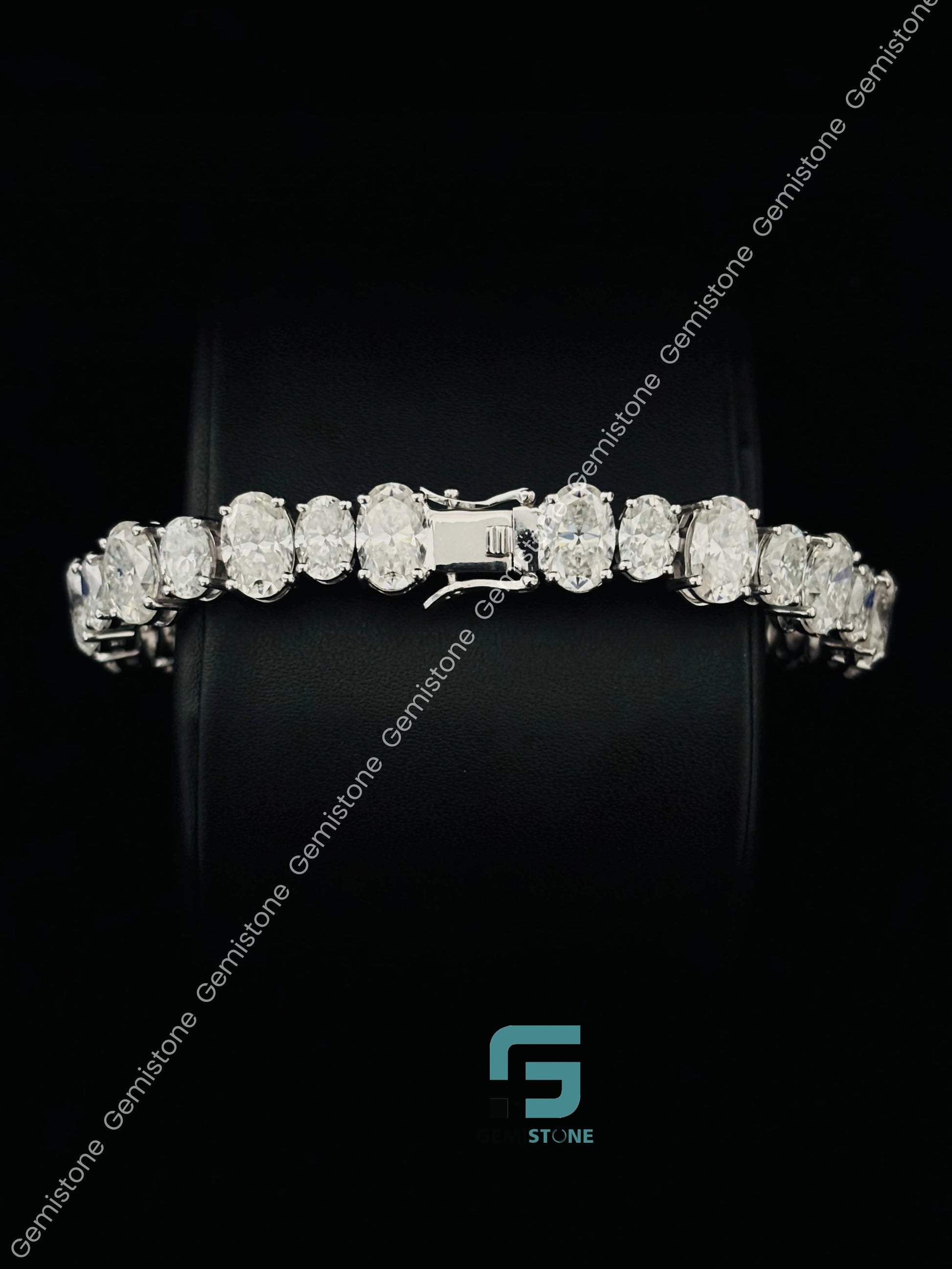Hip Hop Moissanite Oval Cut Bracelet