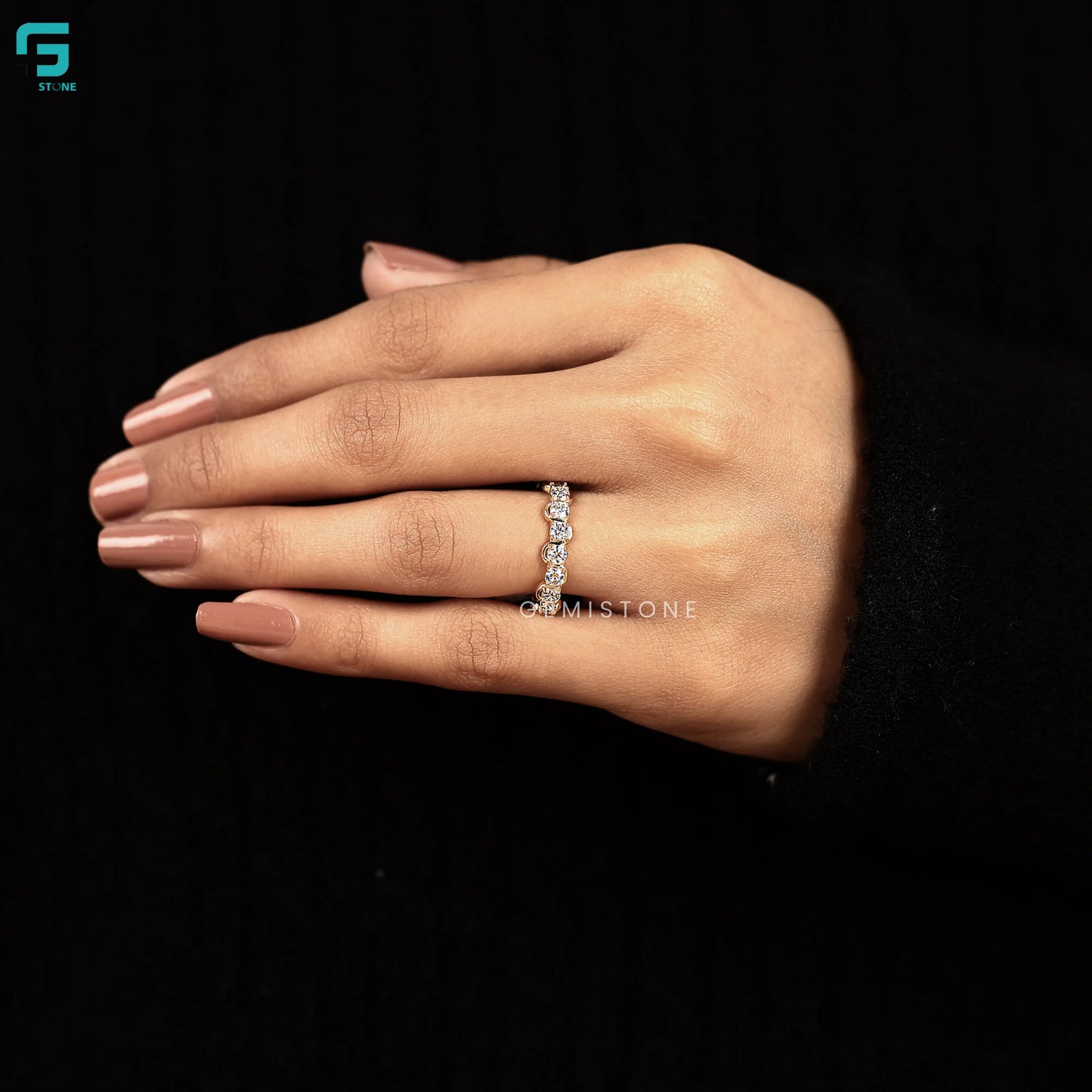 IGI Certified Round Diamond Zig Zag Wedding Band For Women