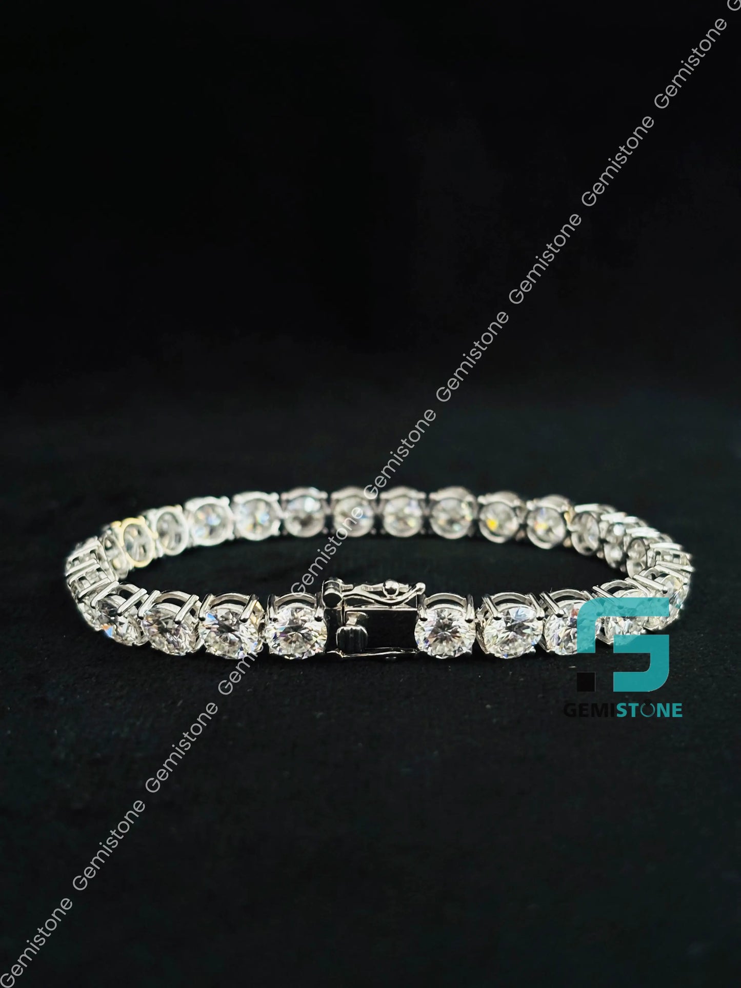 Iced Out Moissanite Studded Hip Hop Bracelet for Her