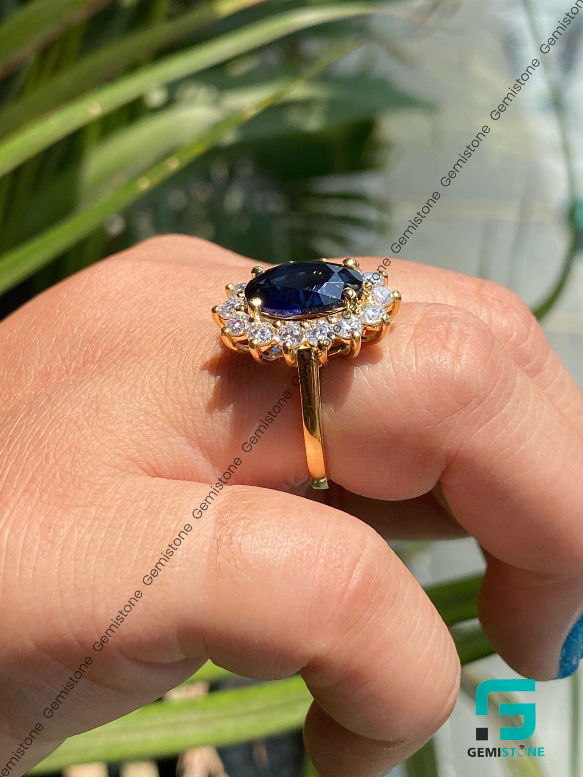 Kate-Middleton-Engagement-Ring