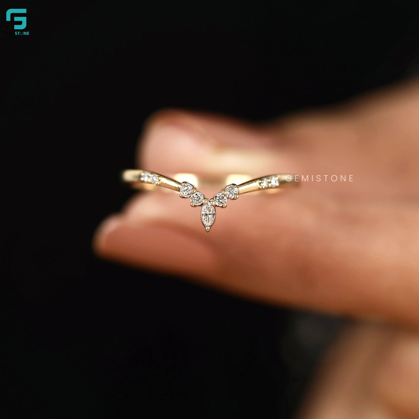 Lab Grown Diamond Curved Wedding Band 