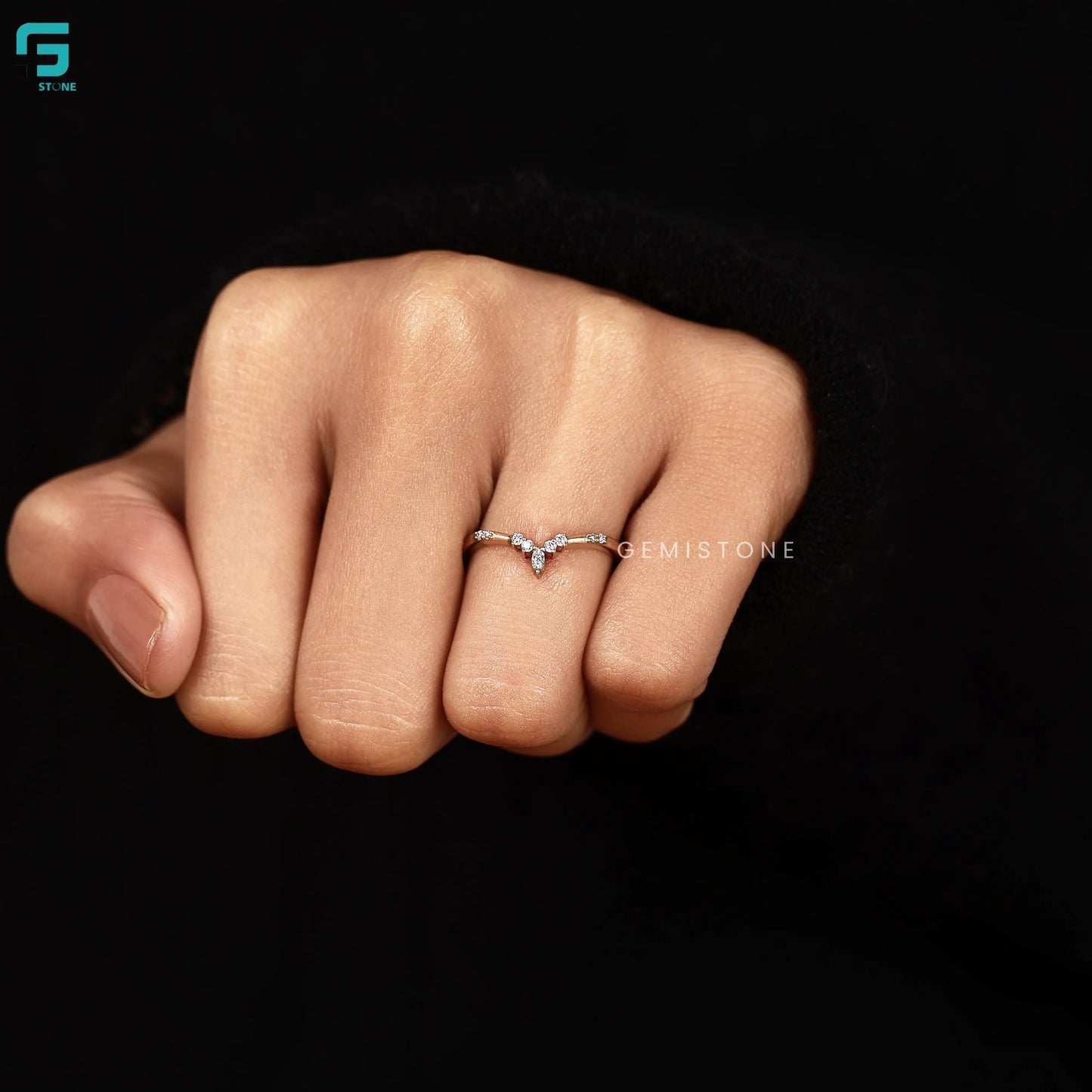 Lab Grown Diamond Curved Wedding Bandm For Women
