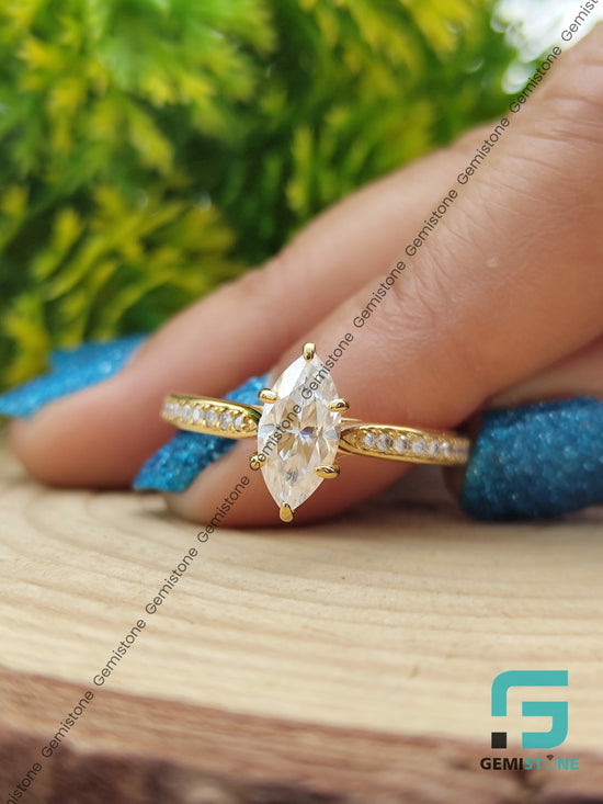 Marquise-Cut-Moissanite-Ring