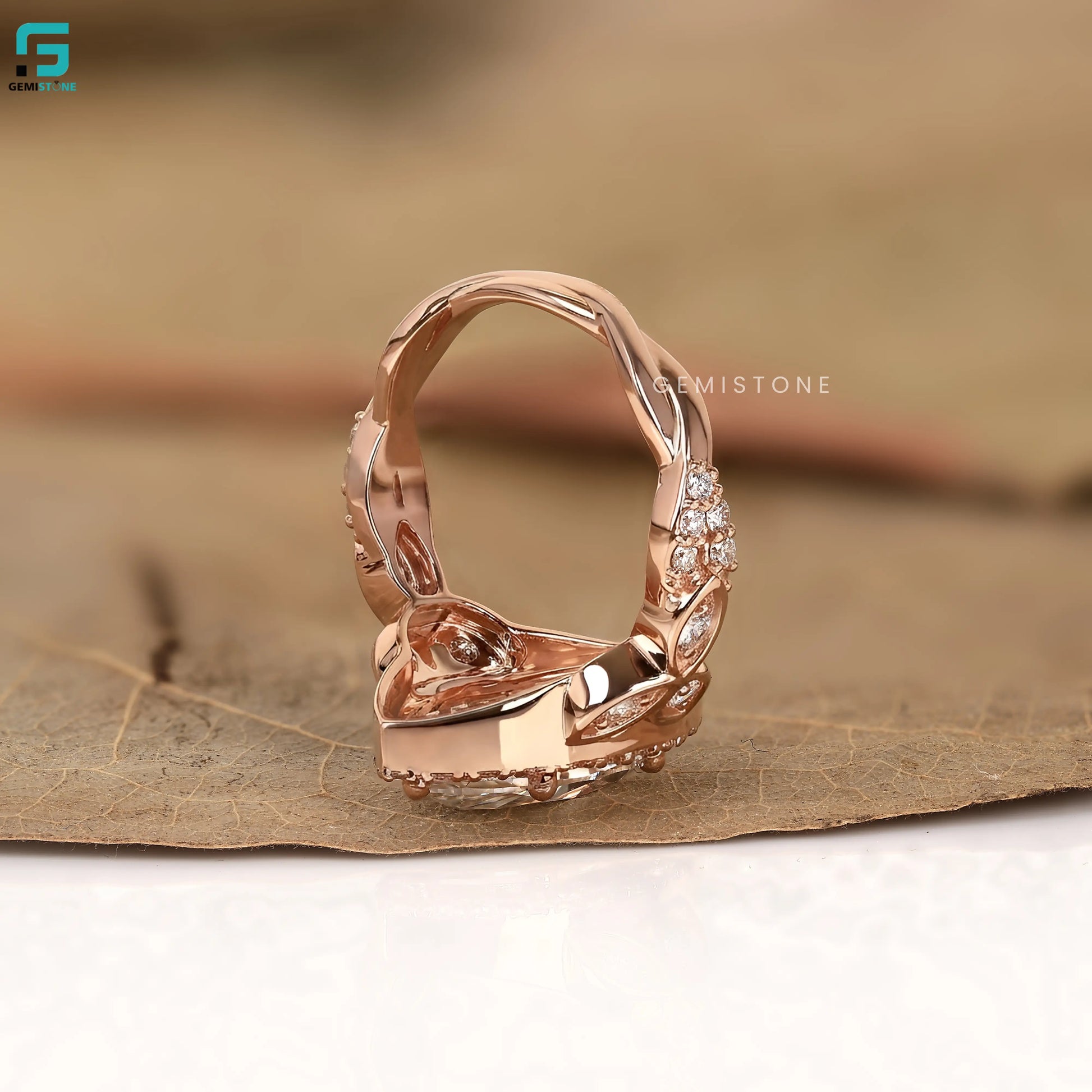 Marquise Twisted Band Ring
