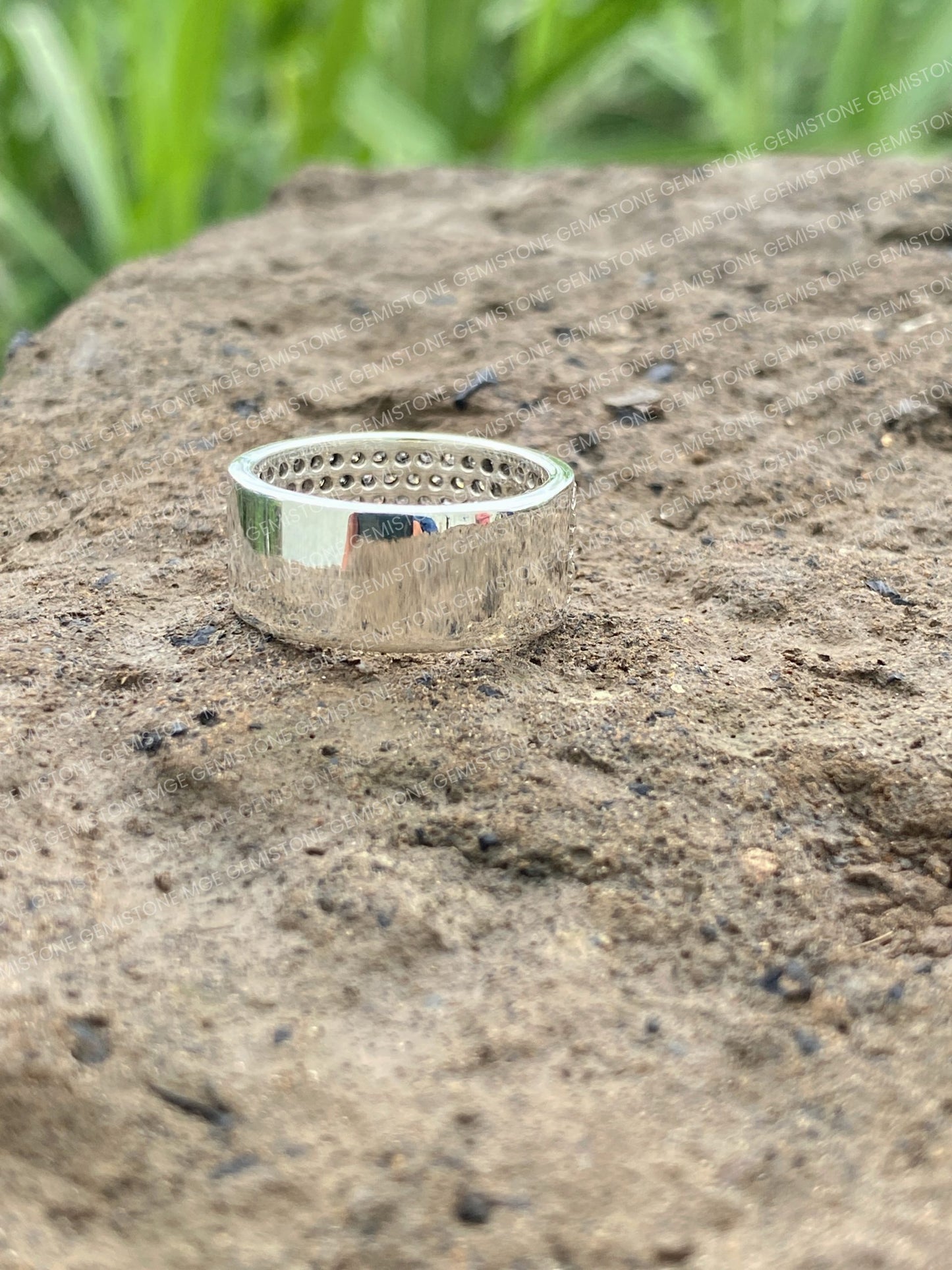 Mens-Engagement-Band