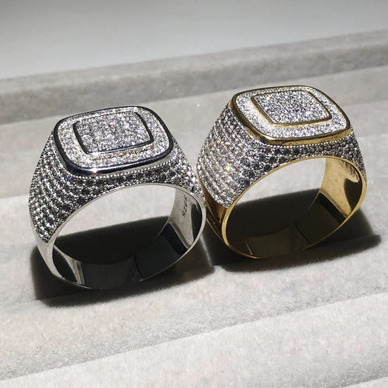Mens-Moissanite-Signet-Ring