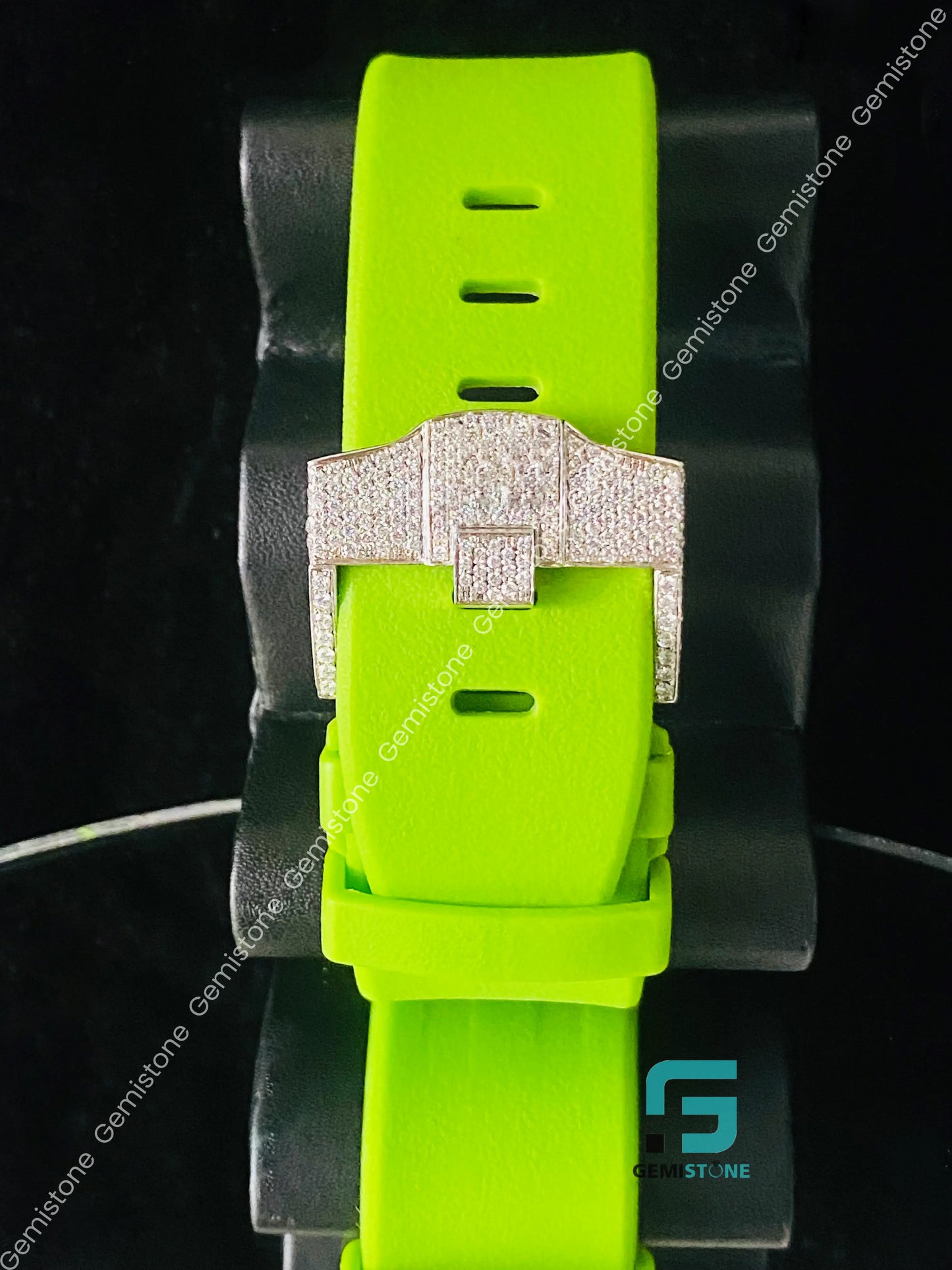 Mens_Parrot_Silicon_Strap_Bussdown_Moissanite_Watch_For_Men