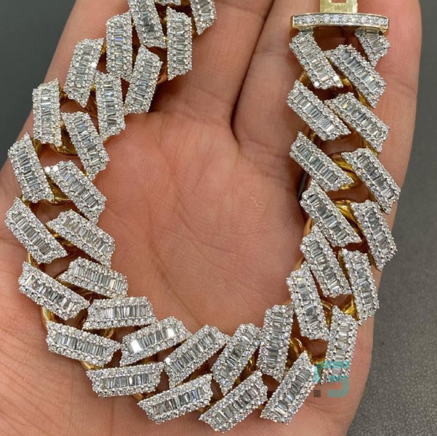 Miami-Cuban-Link-Baguette-Bracelet