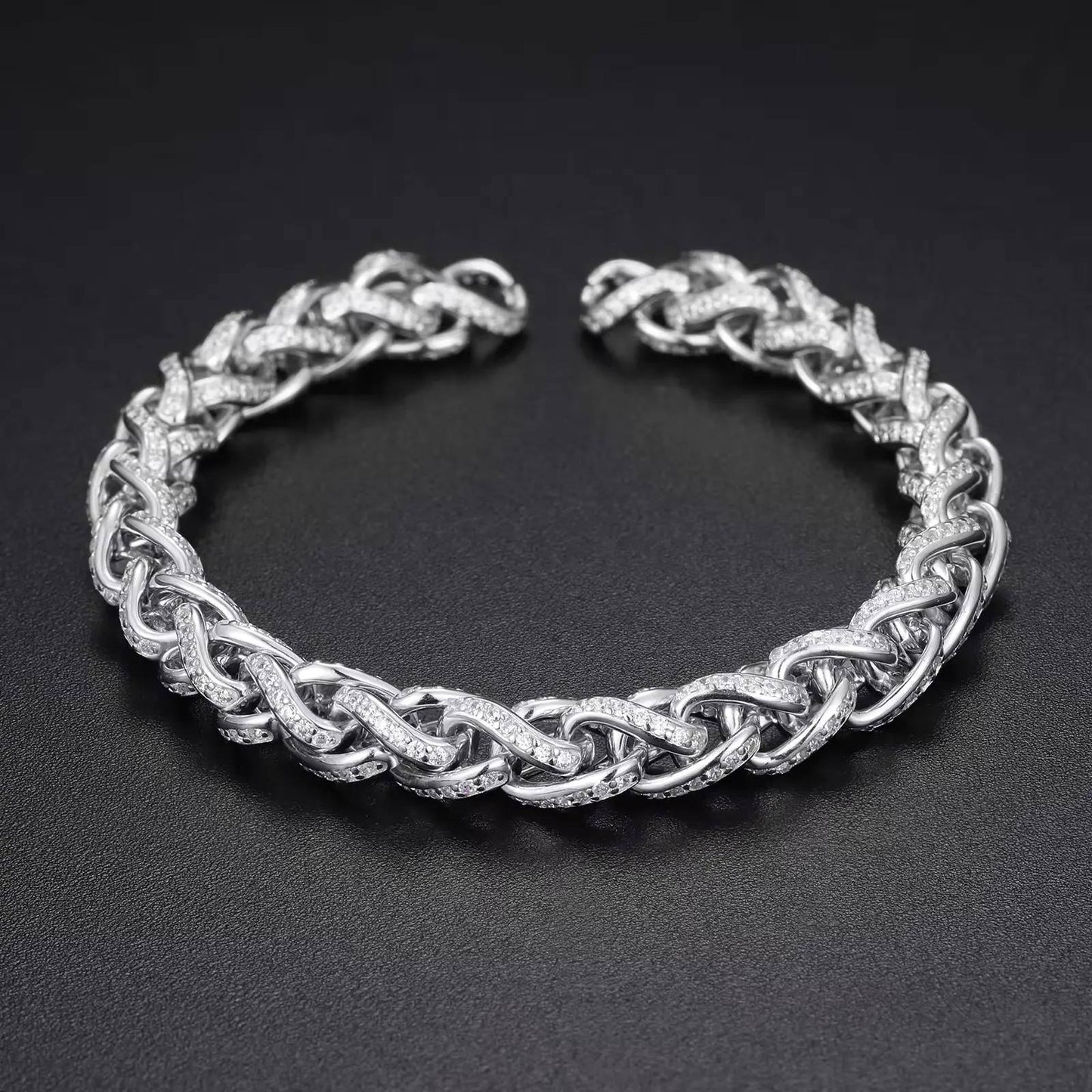 Moissanite-Diamond-Bracelet