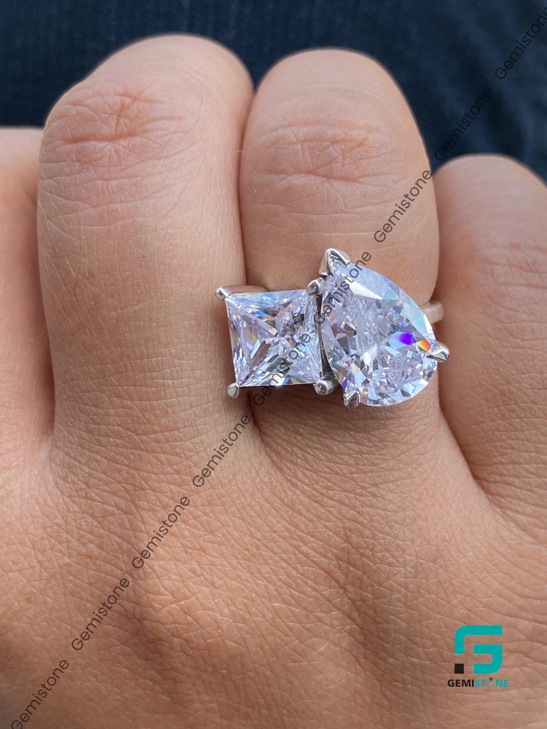 Moissanite-Ring 10