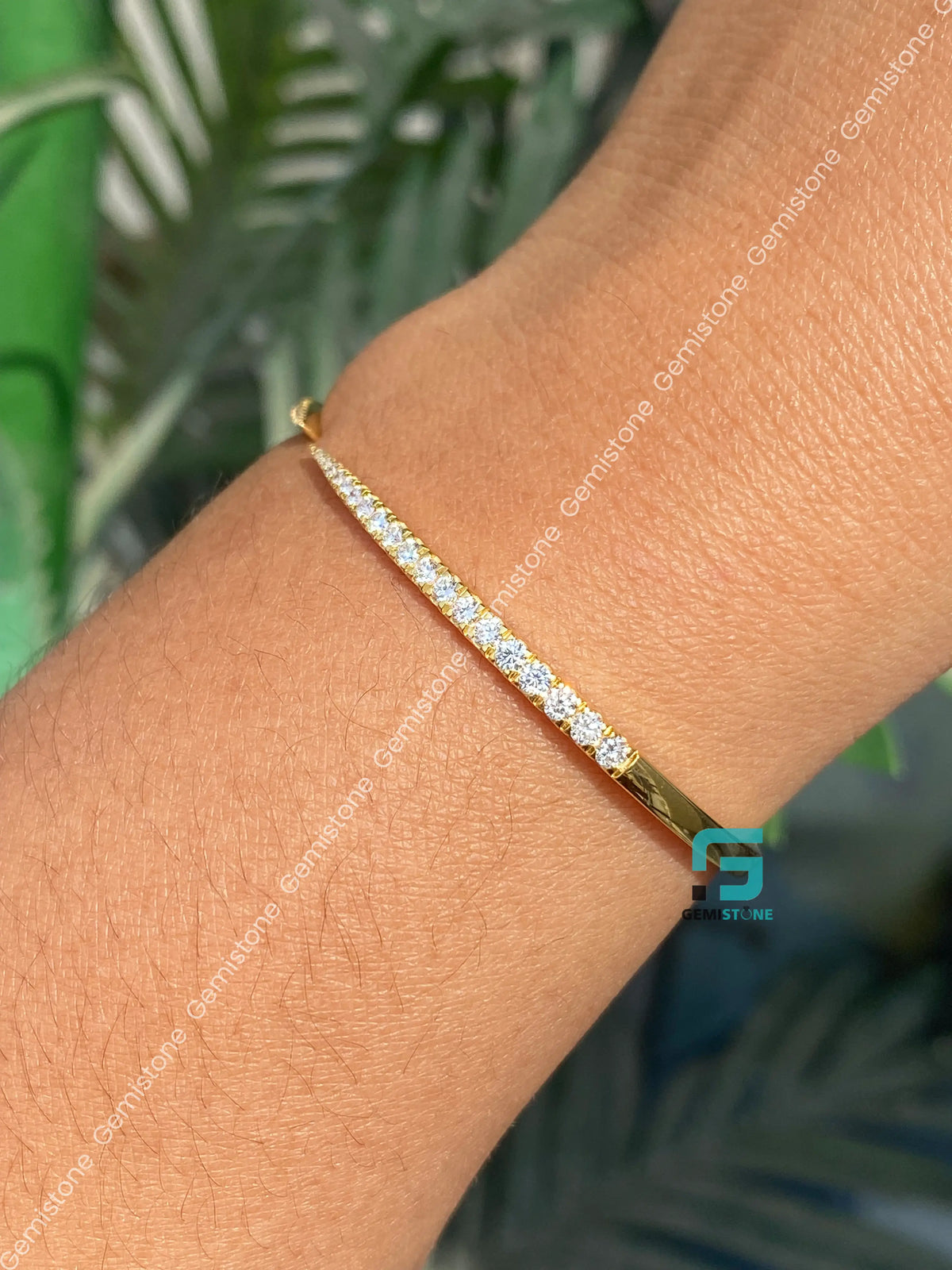 Round Open Cuff Statement Moissanite Claw Bangle Bracelet