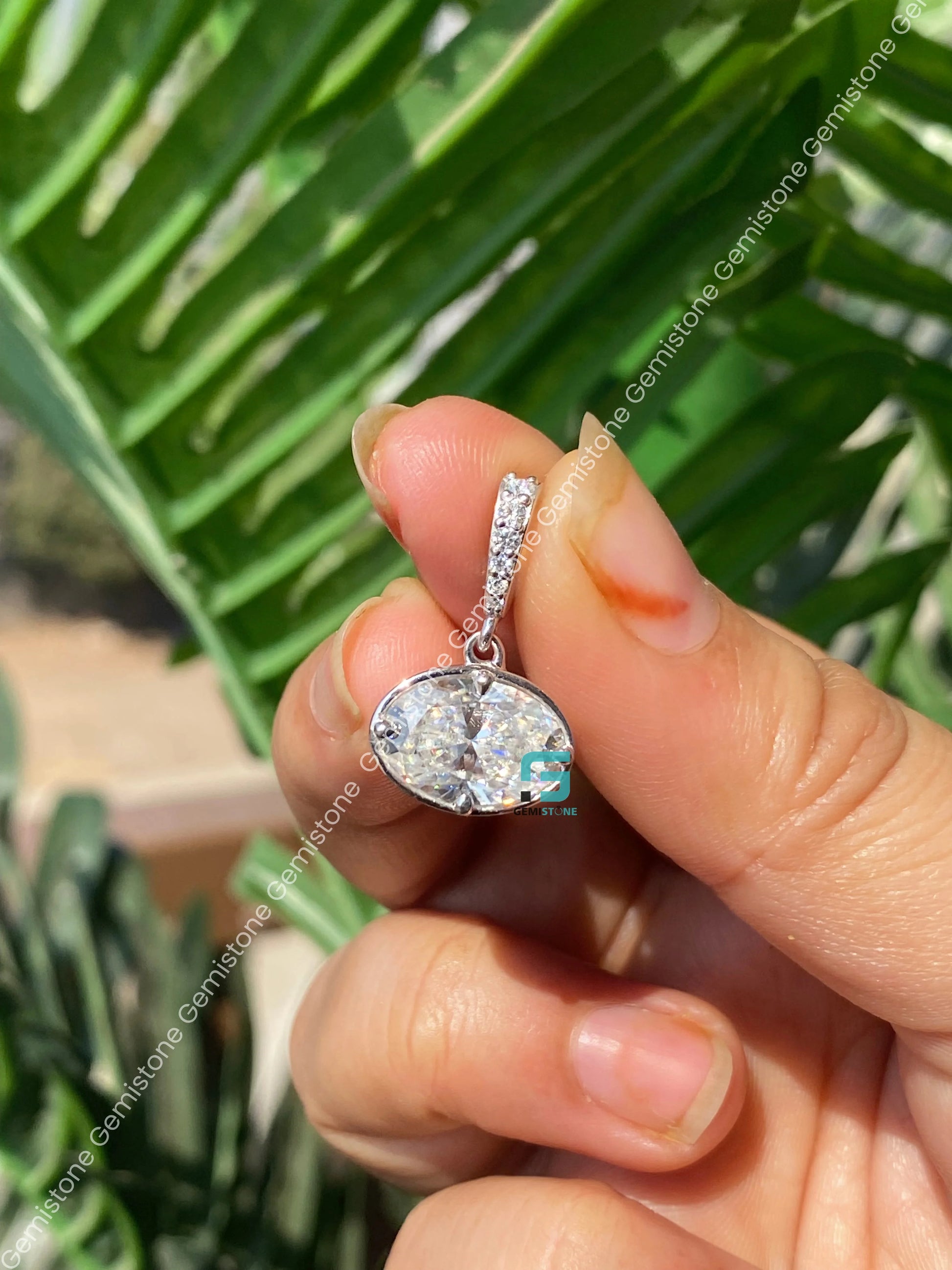 Moissanite Big Bzel Set Pendant