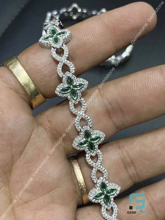 Moissanite Green Clover Luxury Bracelet