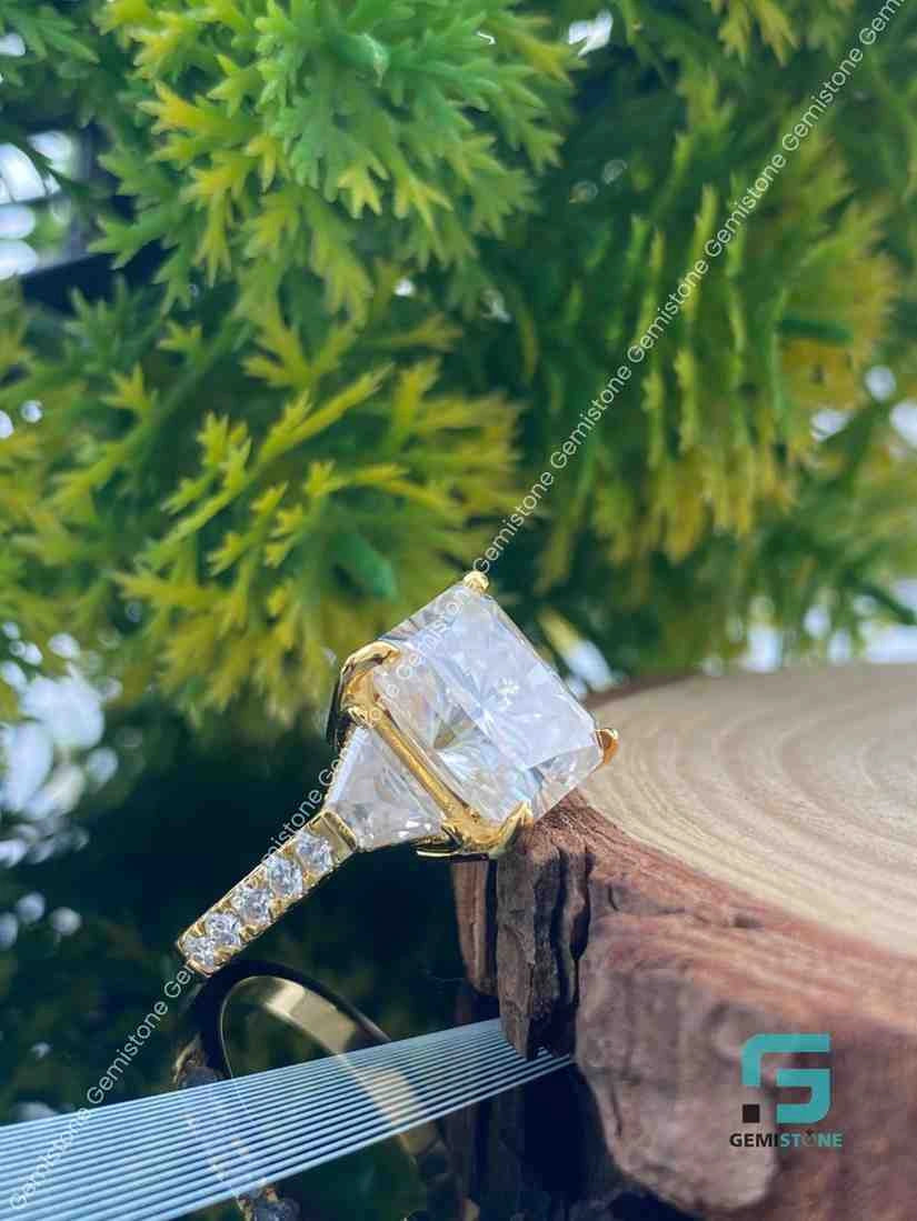 Moissanite_Hidden_Halo_Rings for her