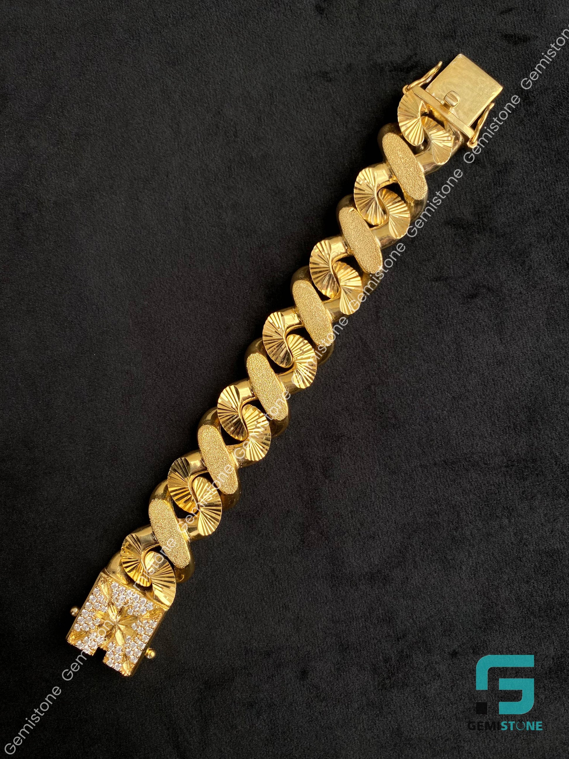 Moissanite Iced Out Dust Cuban Link Bracelet