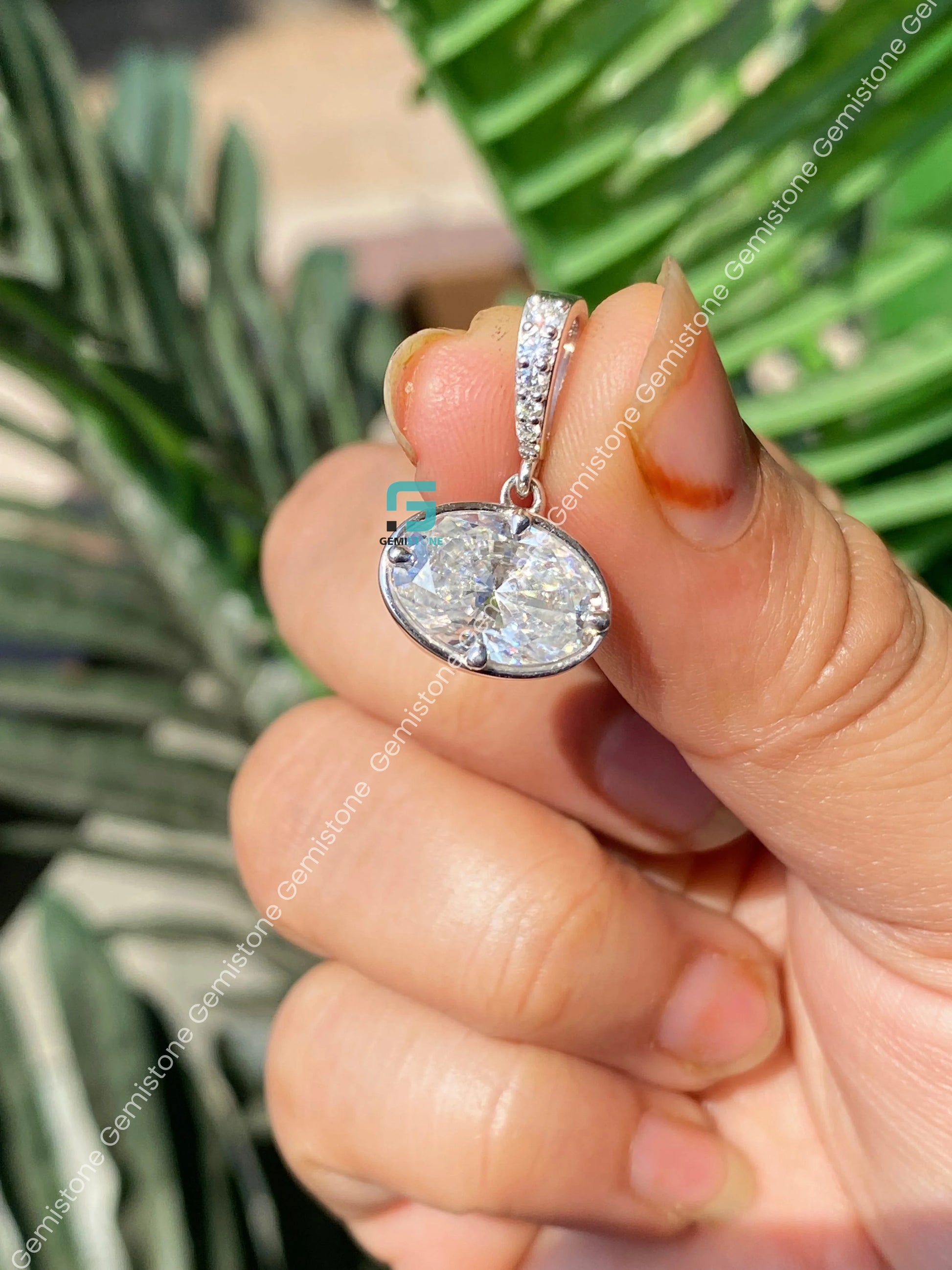 Moissanite Oval Bezel Pendant