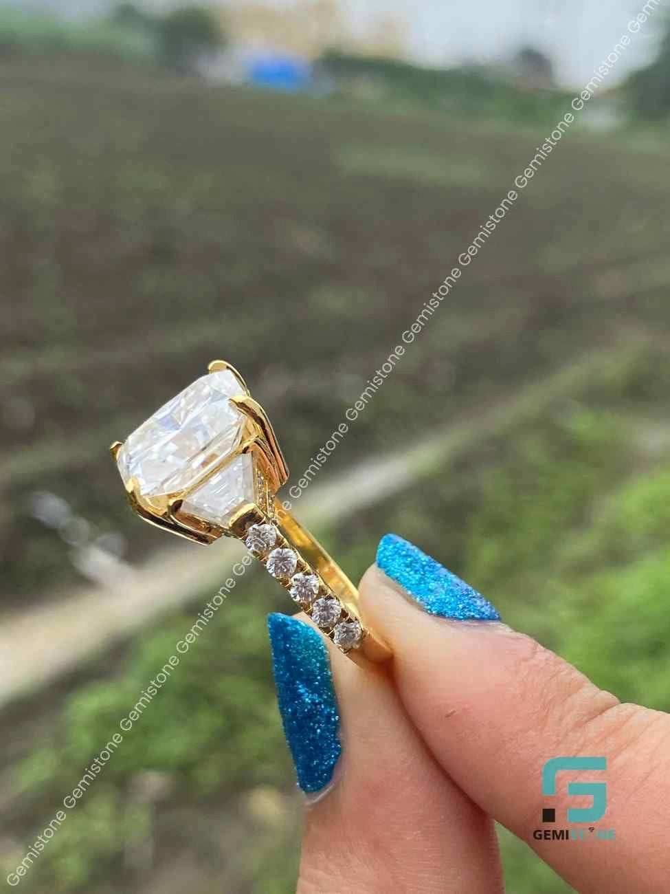 Moissanite_Radiant_Cut_Rings