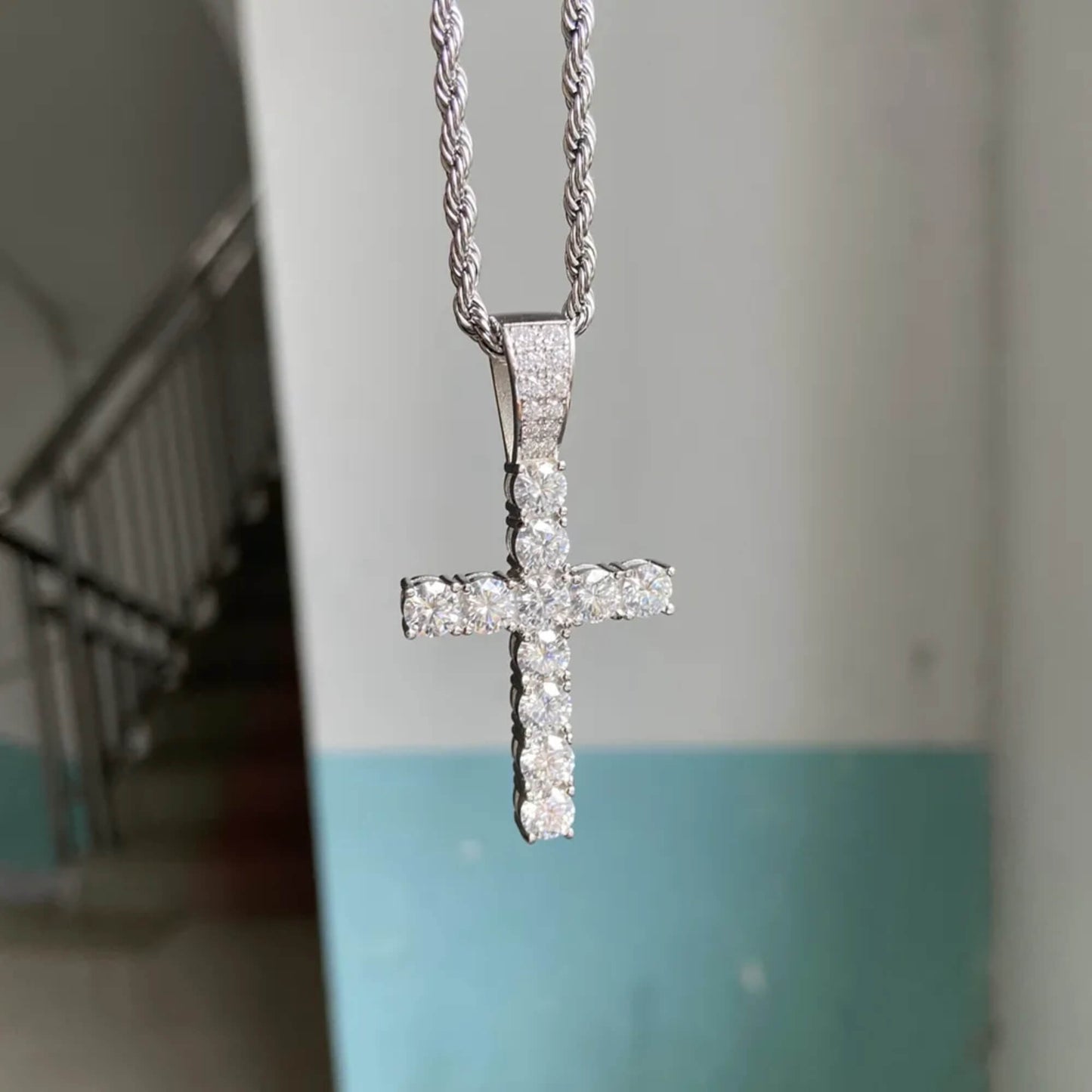 VVS Round Cut Moissanite Diamond Cross Pendant Men's
