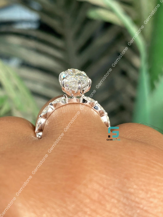 Moval East West Bubble Band Moissanite Wedding Anniversary Ring For Women