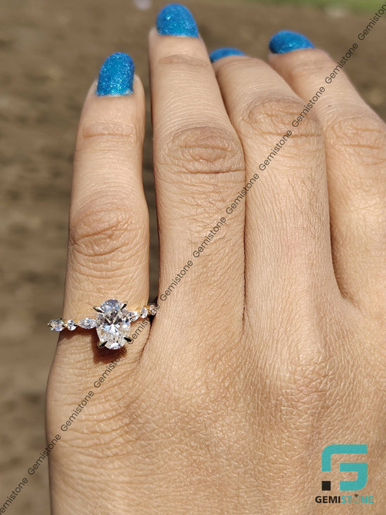 2 Ct Vintage Oval Cut Moissanite Engagement Ring