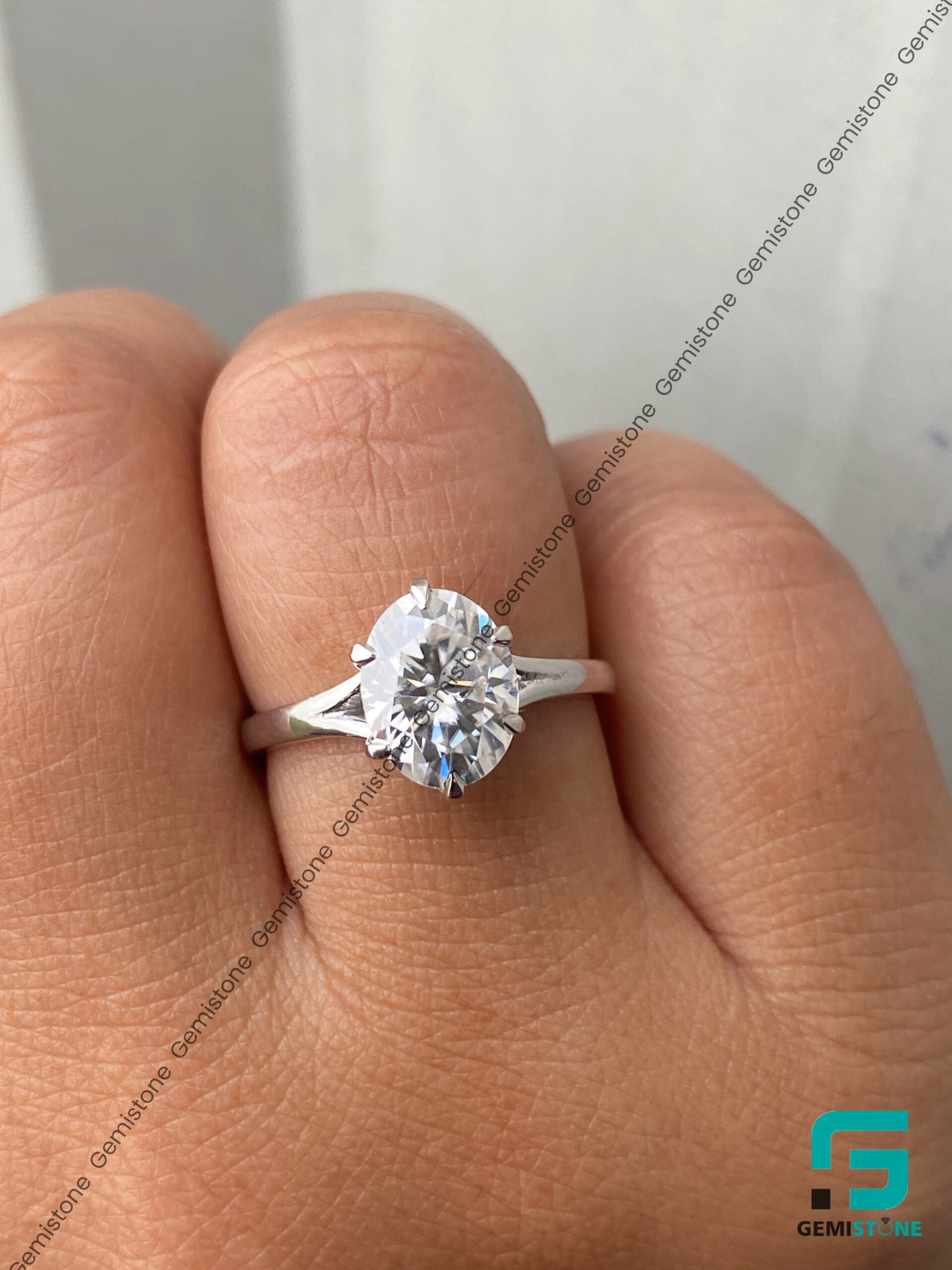 Oval-Cut-Ring 4
