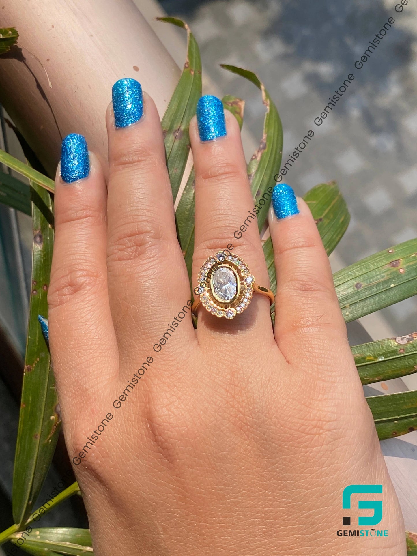 Oval Cut Moissanite Halo Wedding Ring