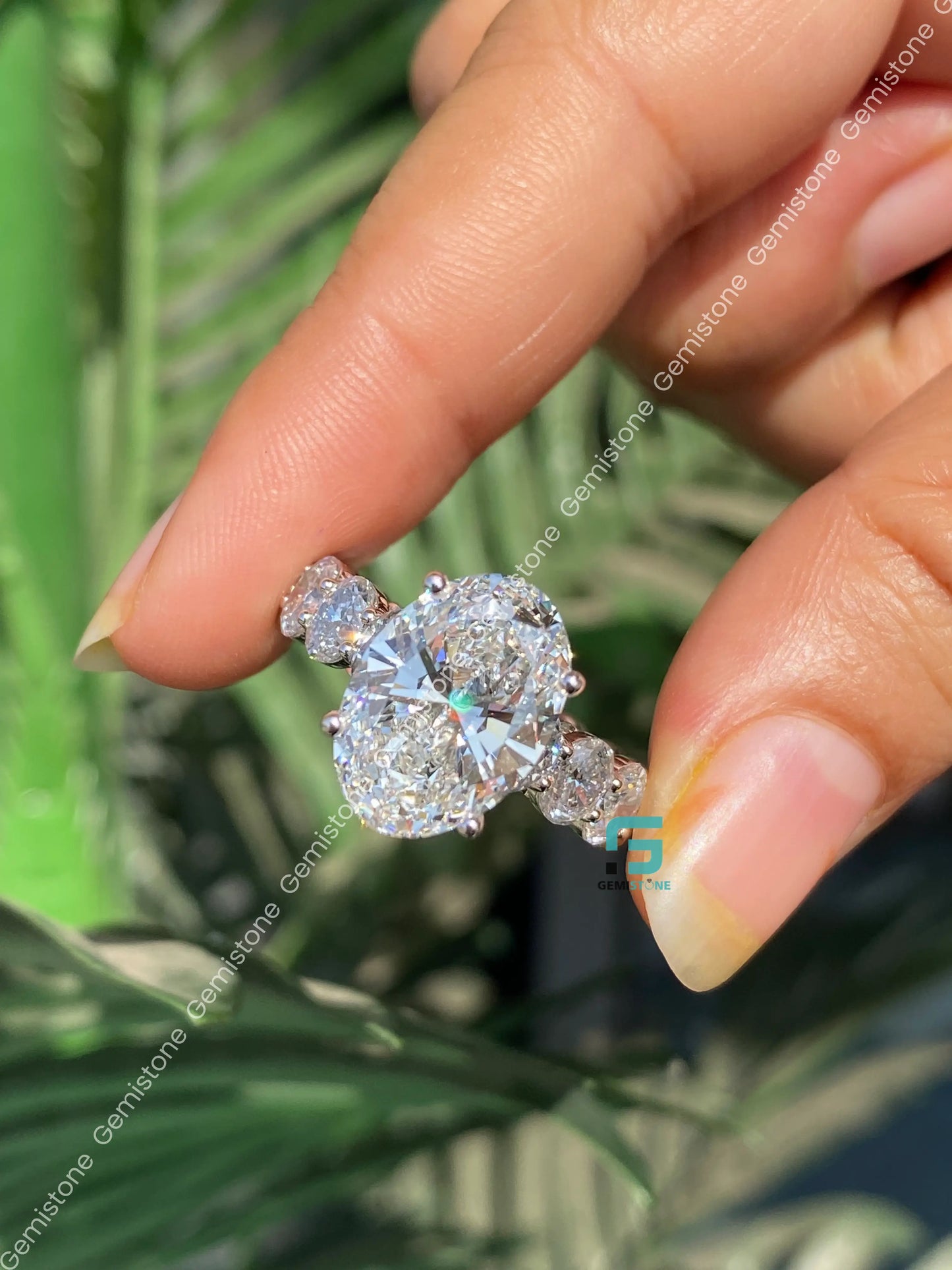 Oval Diamond Wedding Ring For Her