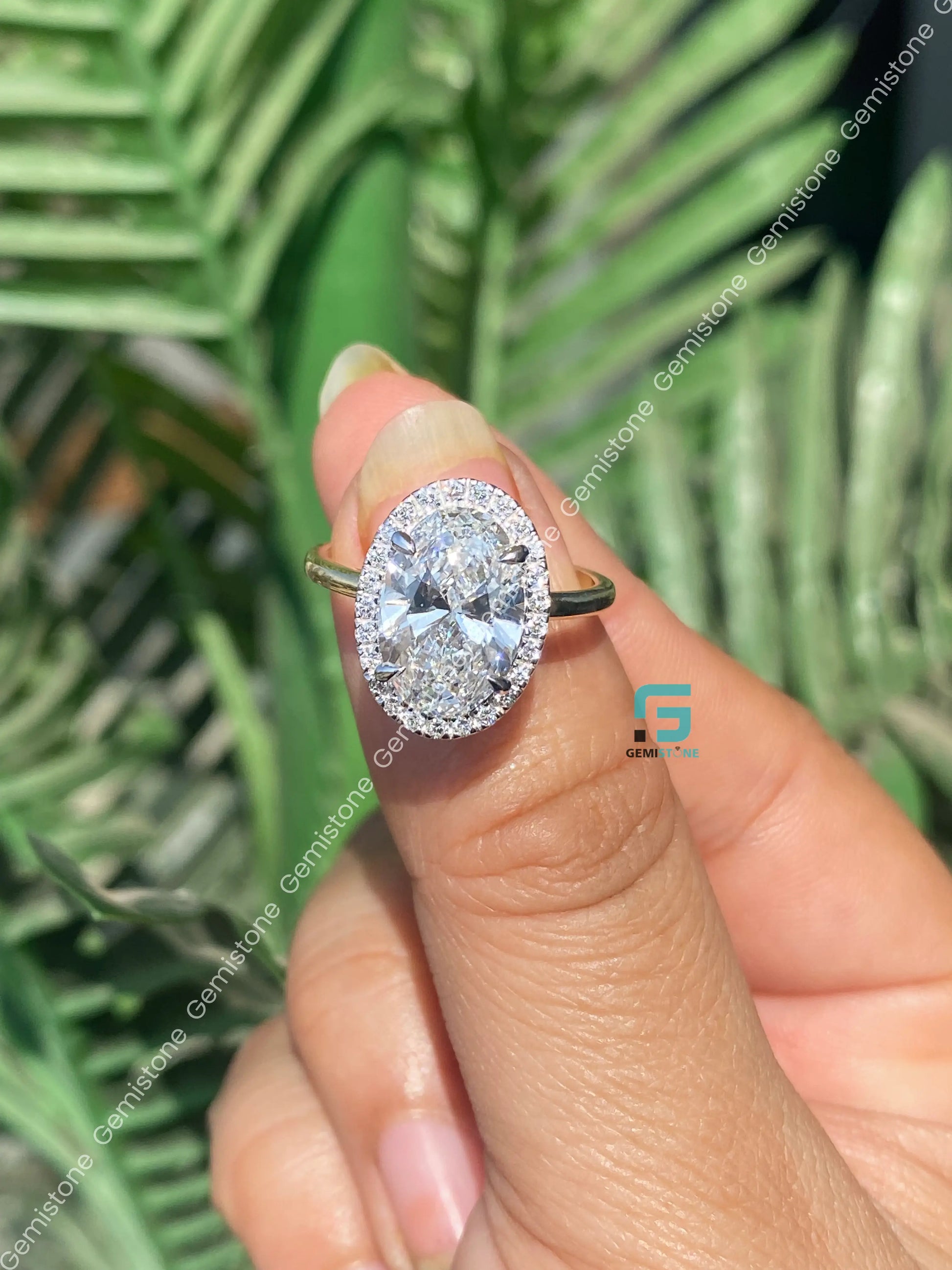Oval Moissanite Halo Bridal Ring For Women