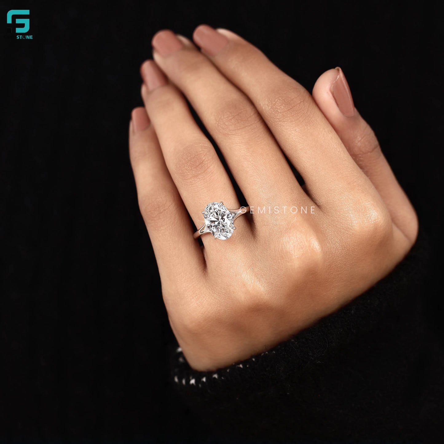 Oval Split Shank Lab Grown Diamond Wedding Ring For Women