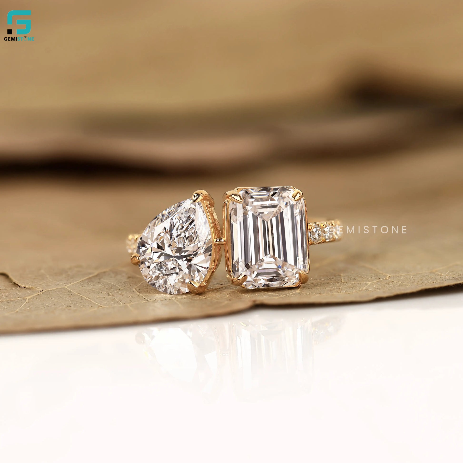 Pear And Emerald Lab Diamond Toi Et Moi Anniversary Ring 
