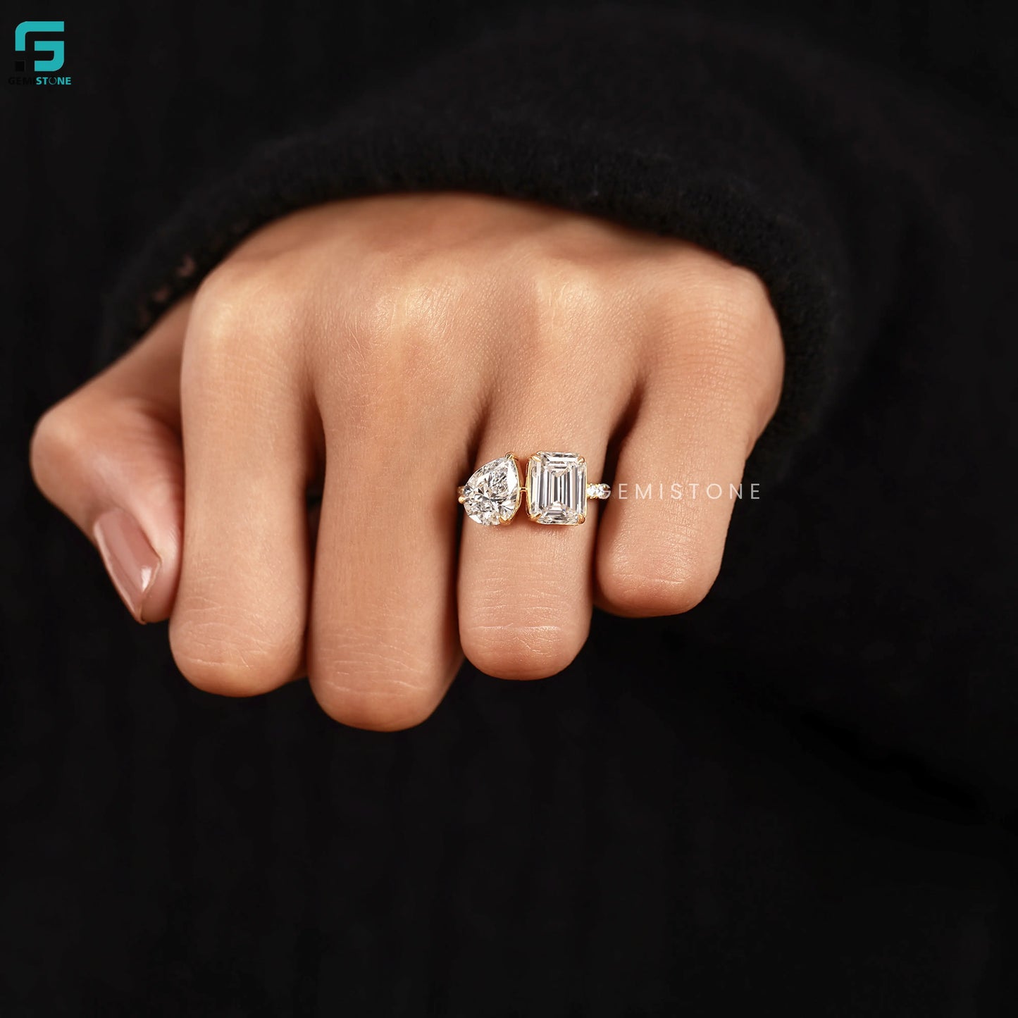 Pear And Emerald Lab Diamond Toi Et Moi Wedding Anniversary Ring 