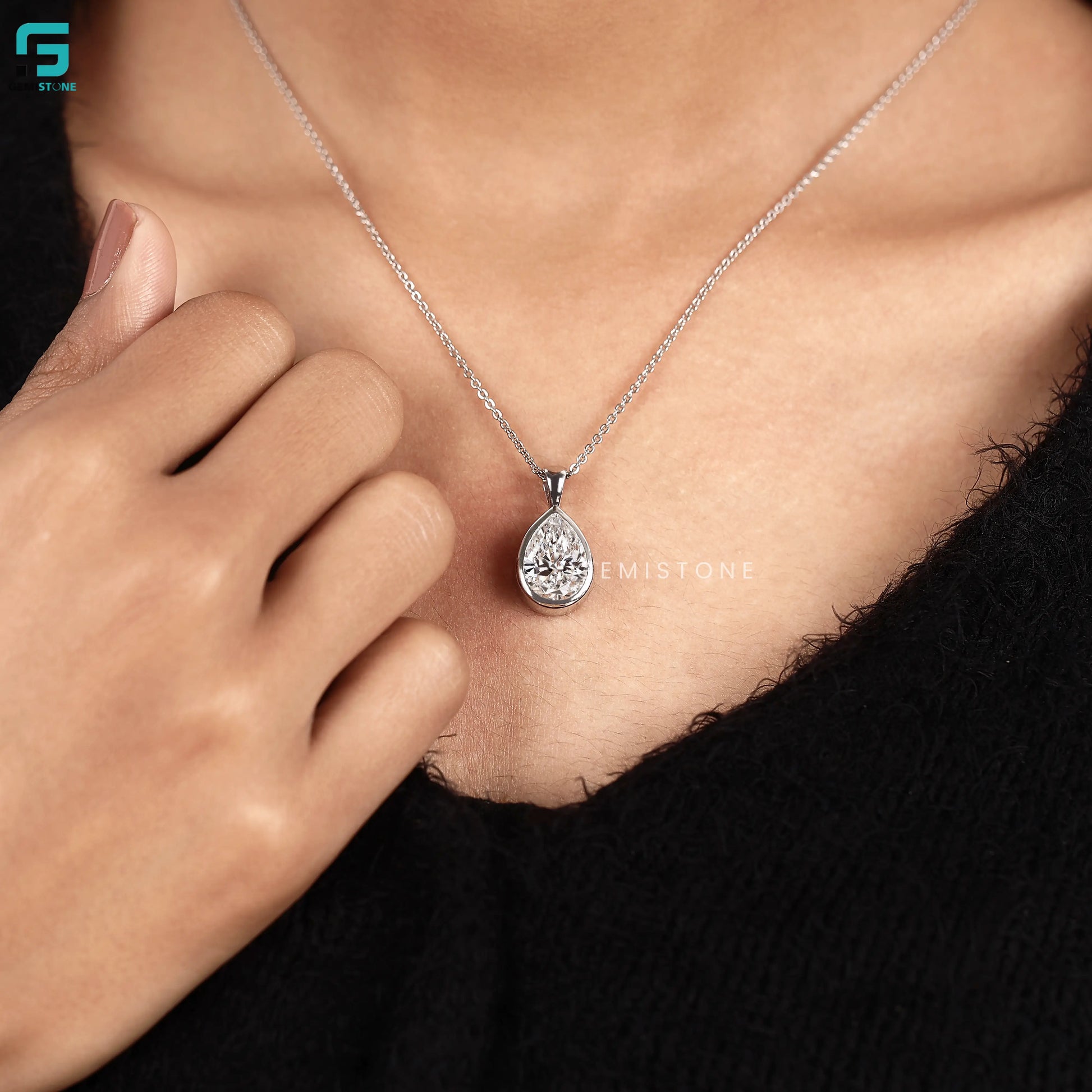 Pear Cut Lab Grown Diamond Pendant For Women