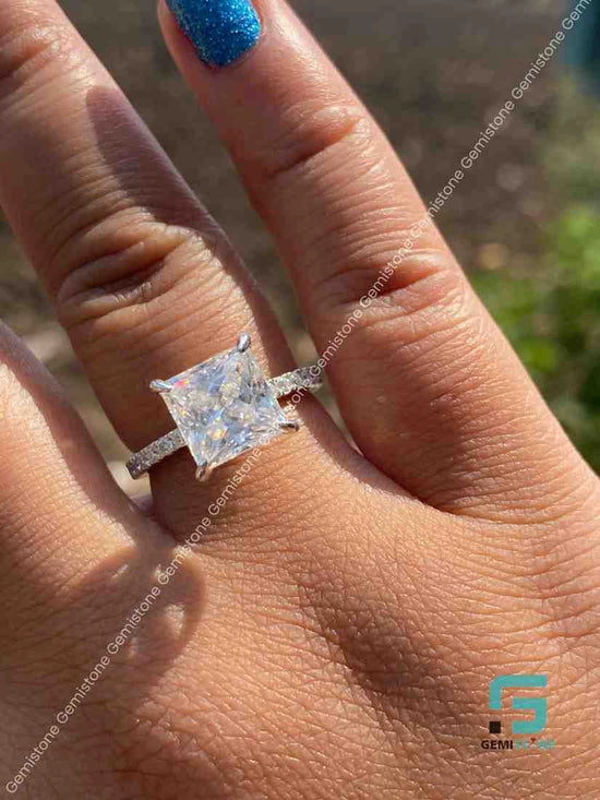 Princess Cut Moissanite Engagement Ring
