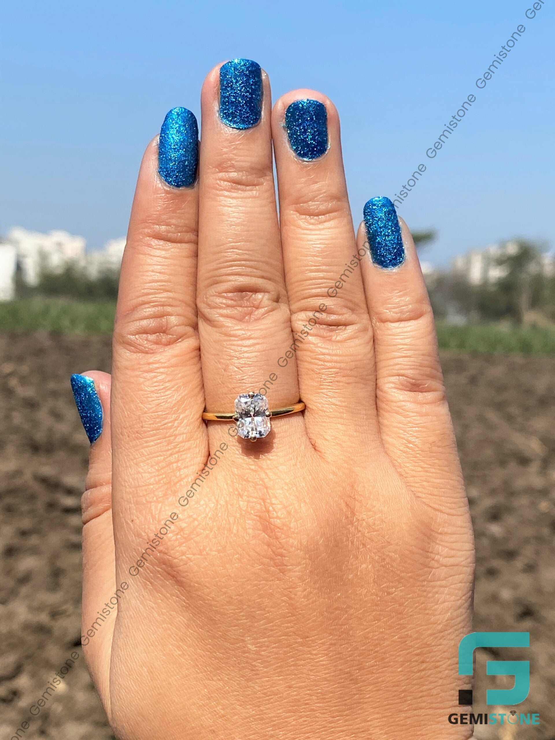 Radiant-Cut-Moissanite-Anniversary-Ring