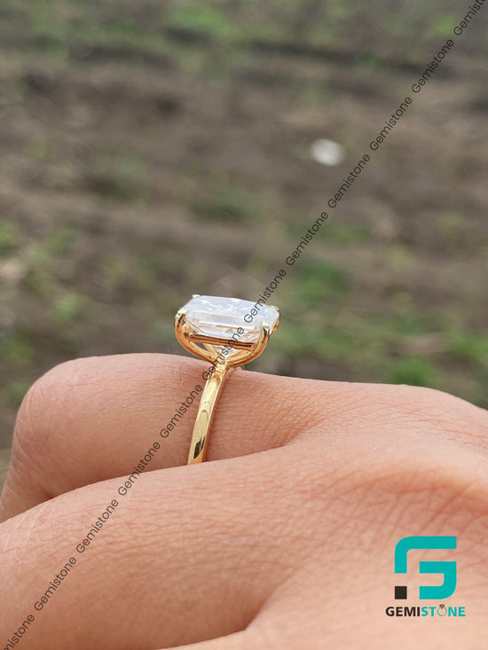 Radiant-Cut-Ring 2