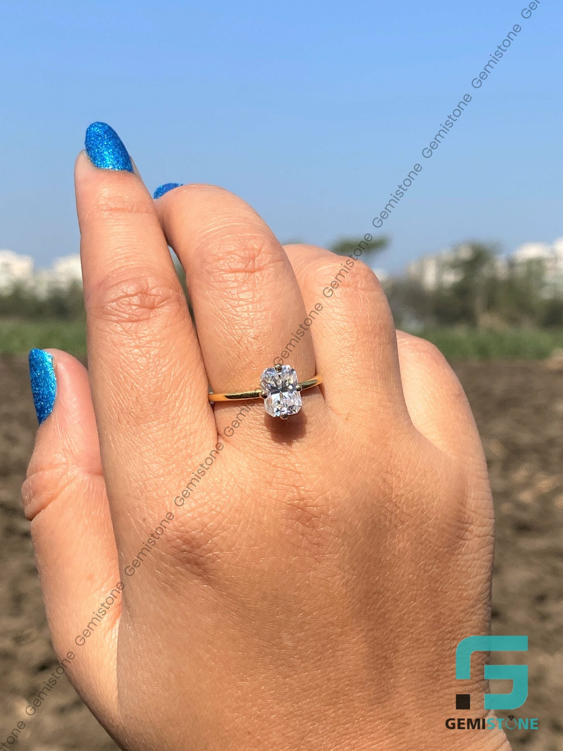 Radiant-Cut-Solitaire-Wedding-Ring