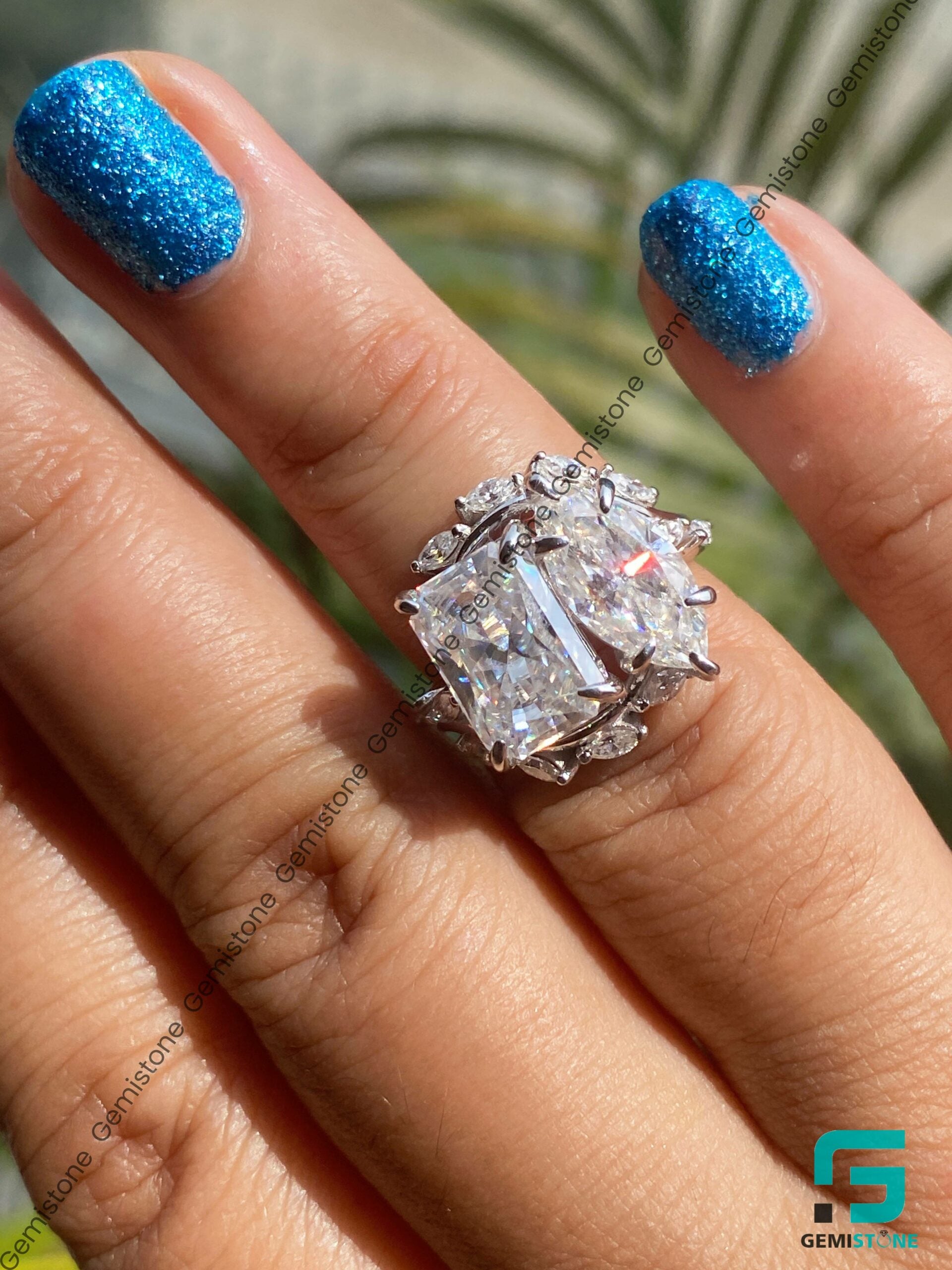 Radiant-Marquise-Ring