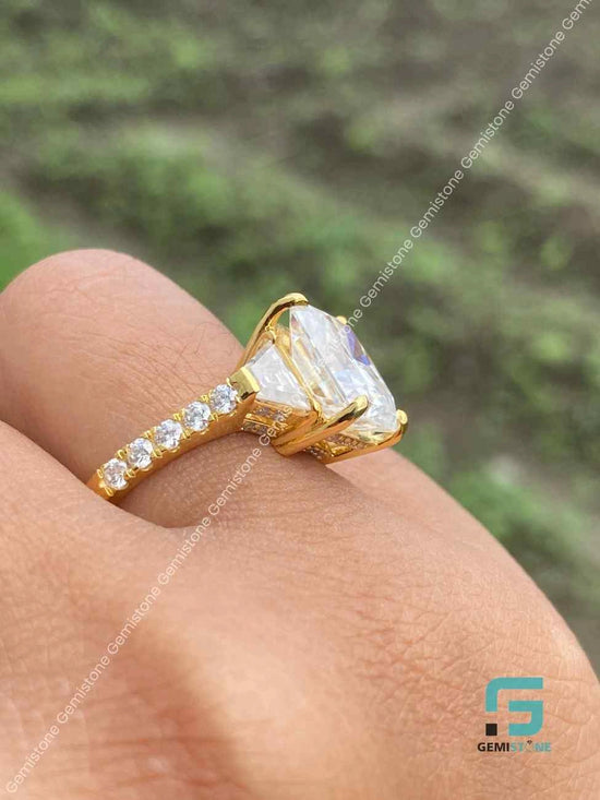Radiant_Halo_Moissanite_Three_Stone_Ring