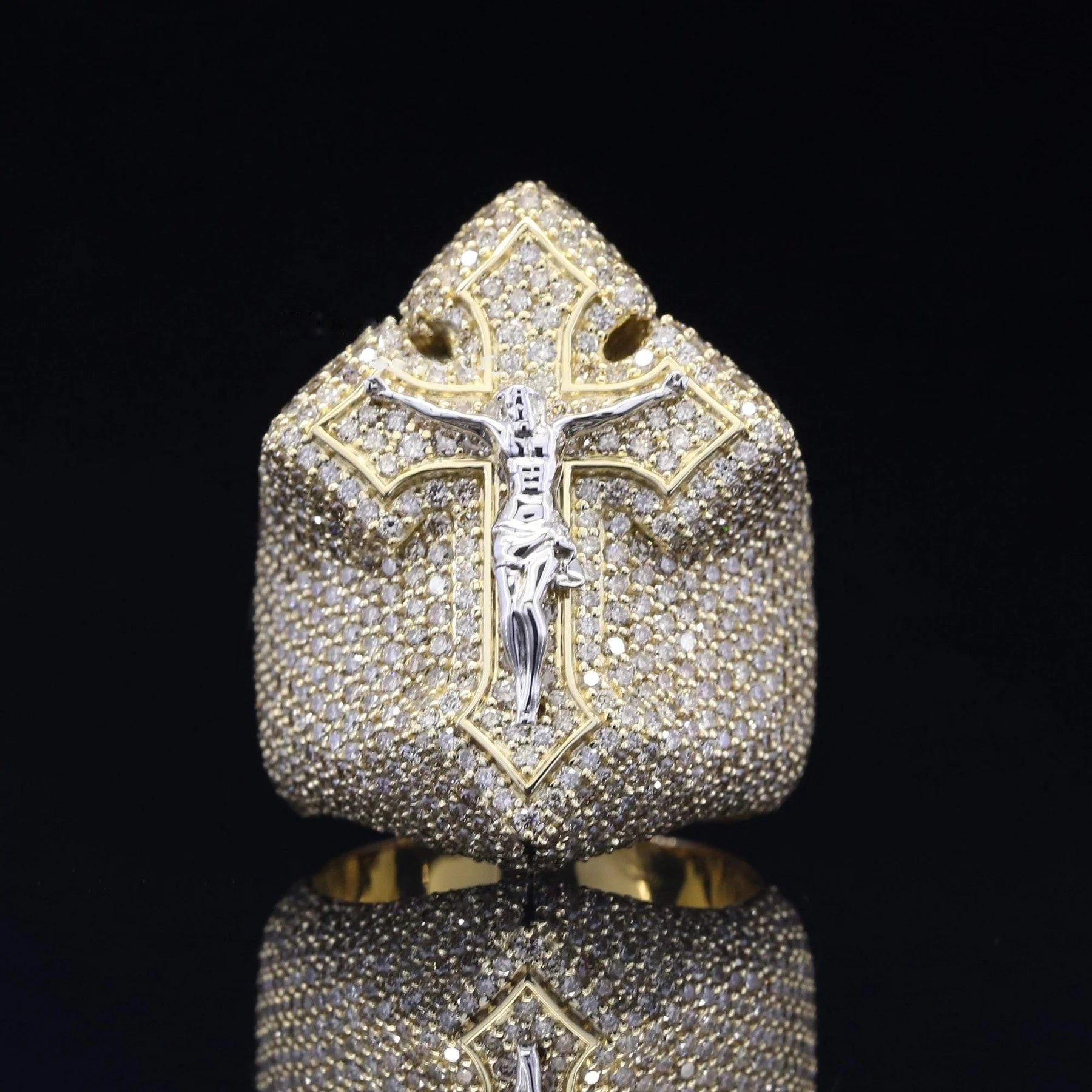 Rapper-diamond-Ring-1