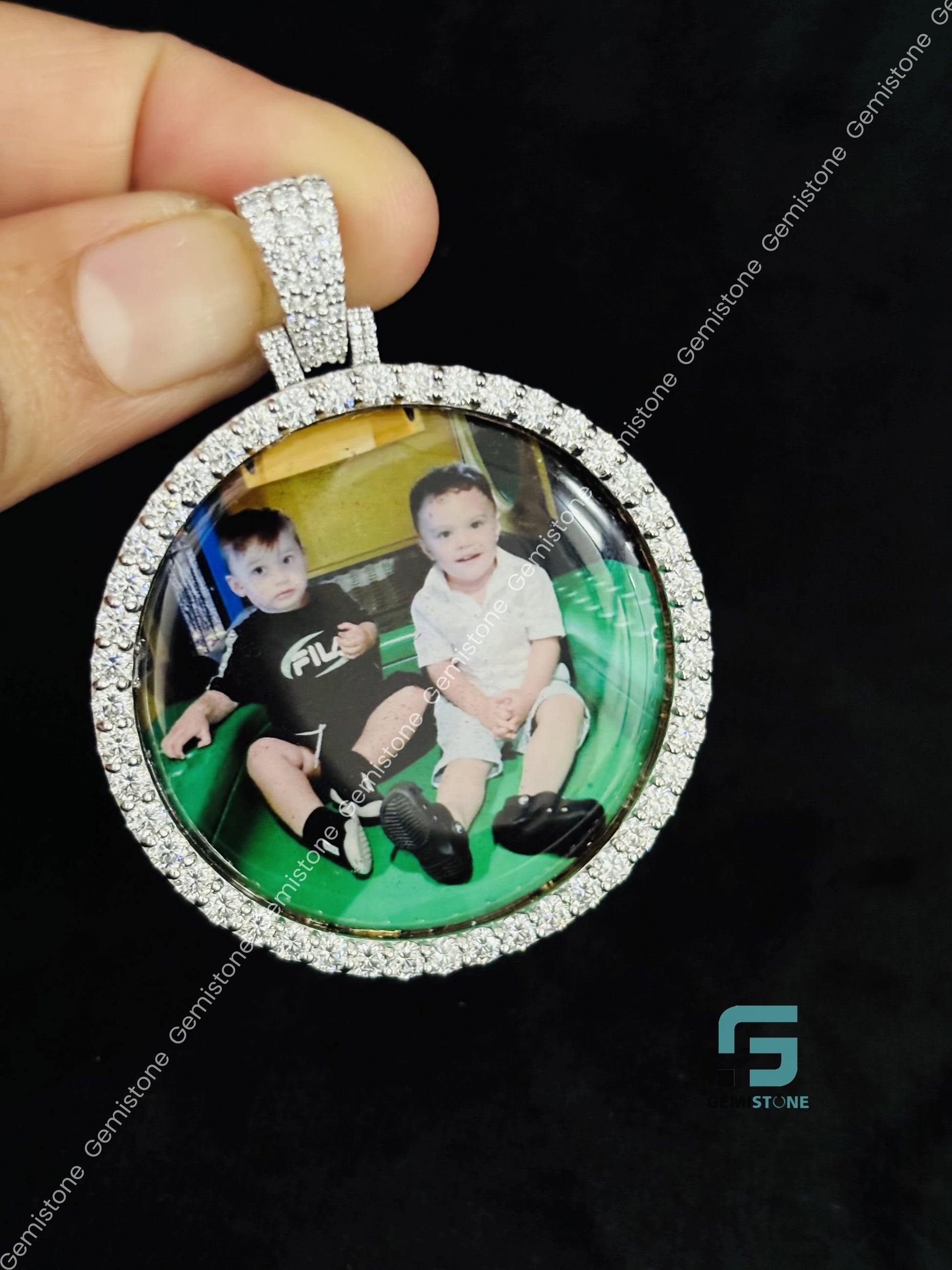 Rappers Moissanite Custom Photo Pendant